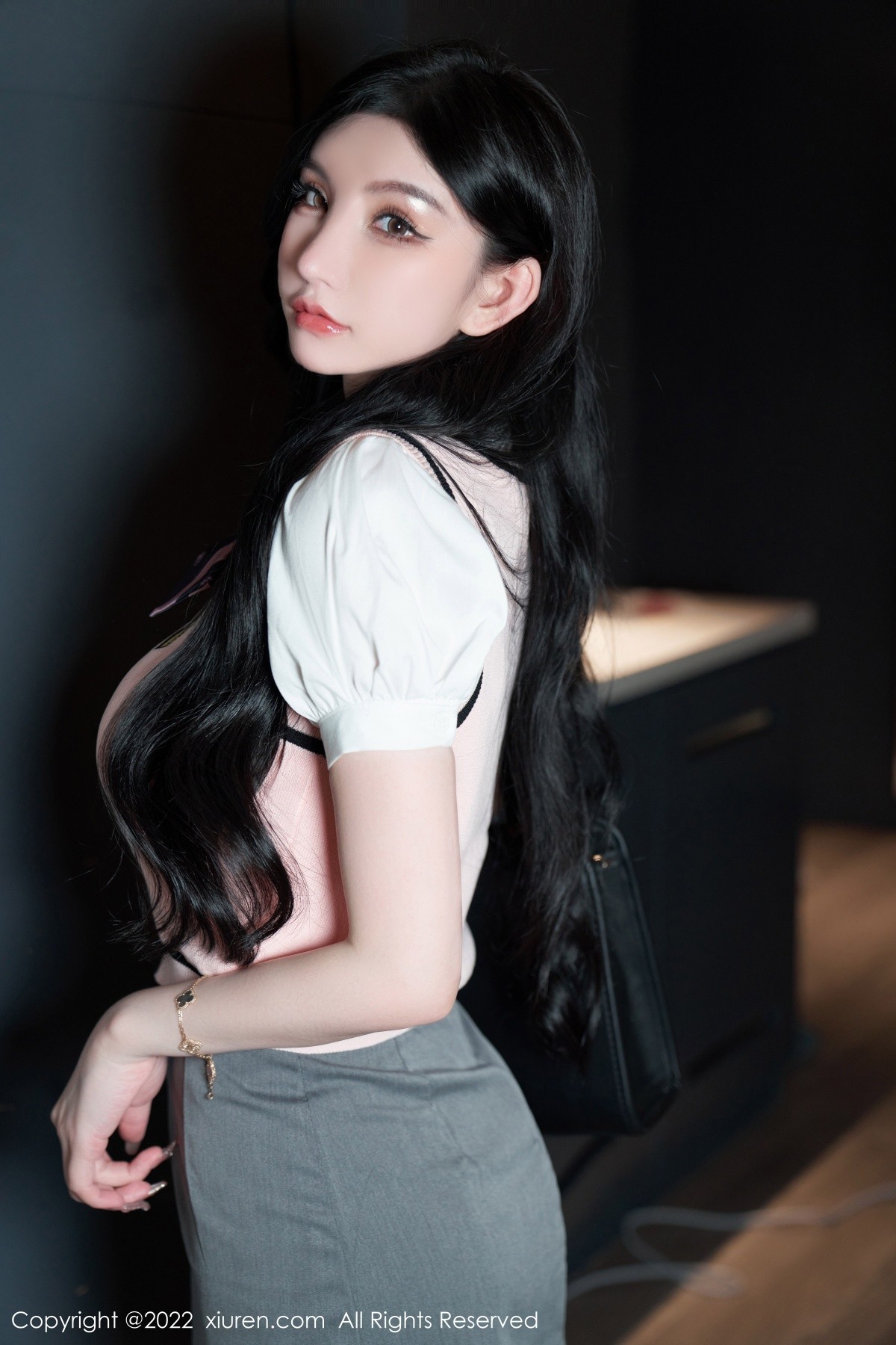 xgyw.top_XiuRen第5285期_女神周于希Sally心愿旅拍私房情趣捆绑露淡粉蕾丝内衣诱惑写真86P