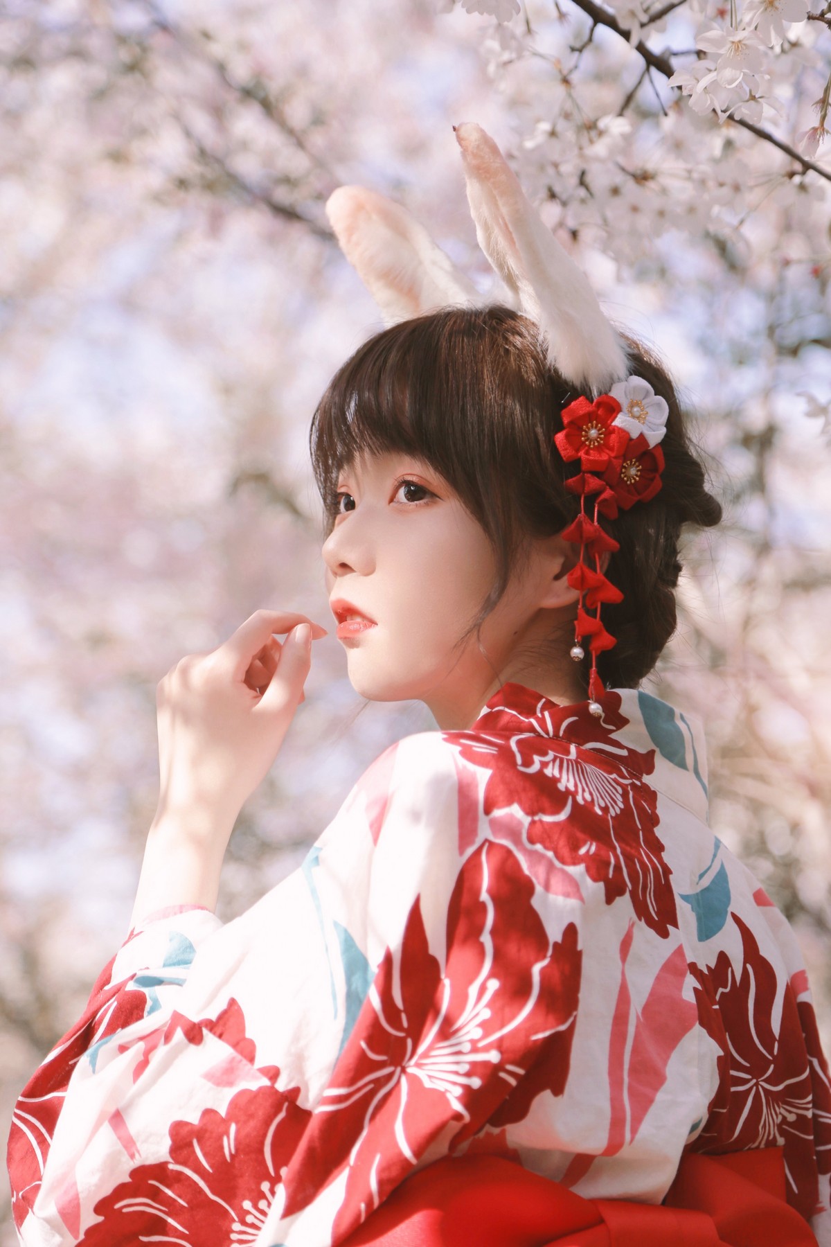 xgyw.top_微博妹子Fushii_海堂樱花兔兔主题户外花丛中性感日系和服靓丽迷人写真34P