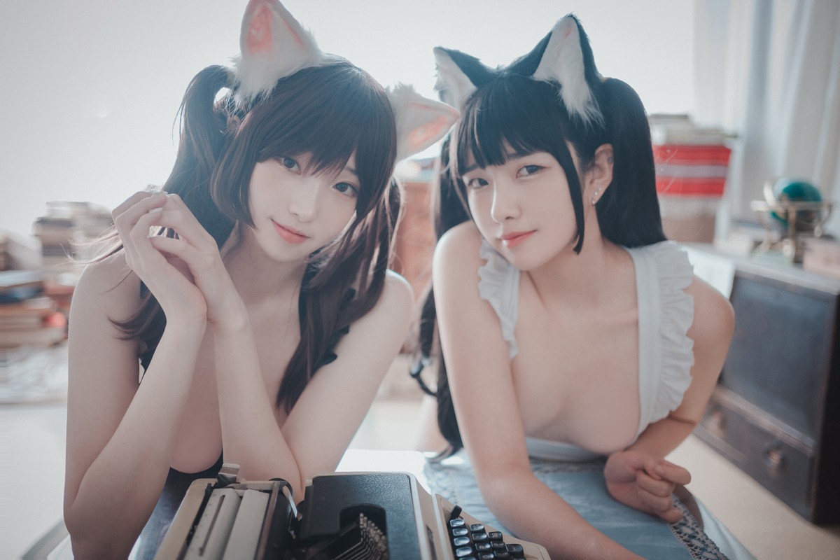 xgyw.top_[DJAWA]No.142_Bambi&Sonson_Maid Mansion主题私房姐妹花性感女仆装诱惑写真153P