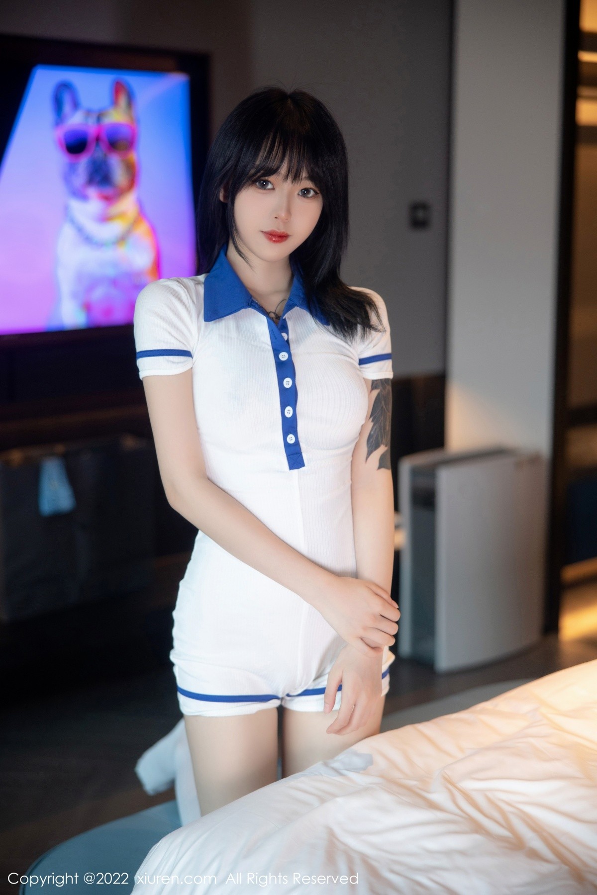xgyw.top_XiuRen第5291期_模特奶瓶性感白色水手服饰配白色长袜秀苗条身材迷人美腿写真88P