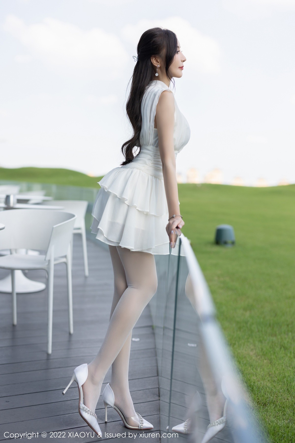 xgyw.top_[XiaoYu画语界]Vol.822_女神王馨瑶yanni性感白色连衣裙配开档白丝露蕾丝内衣诱惑写真84P