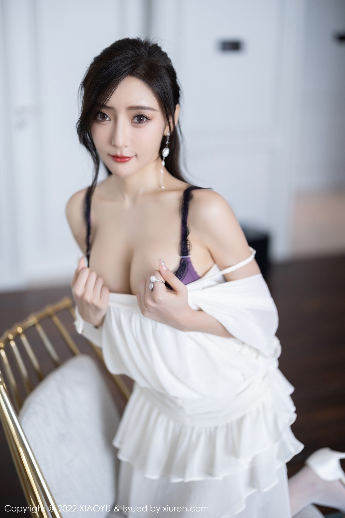 xgyw.top_[XiaoYu画语界]Vol.822_女神王馨瑶yanni性感白色连衣裙配开档白丝露蕾丝内衣诱惑写真84P