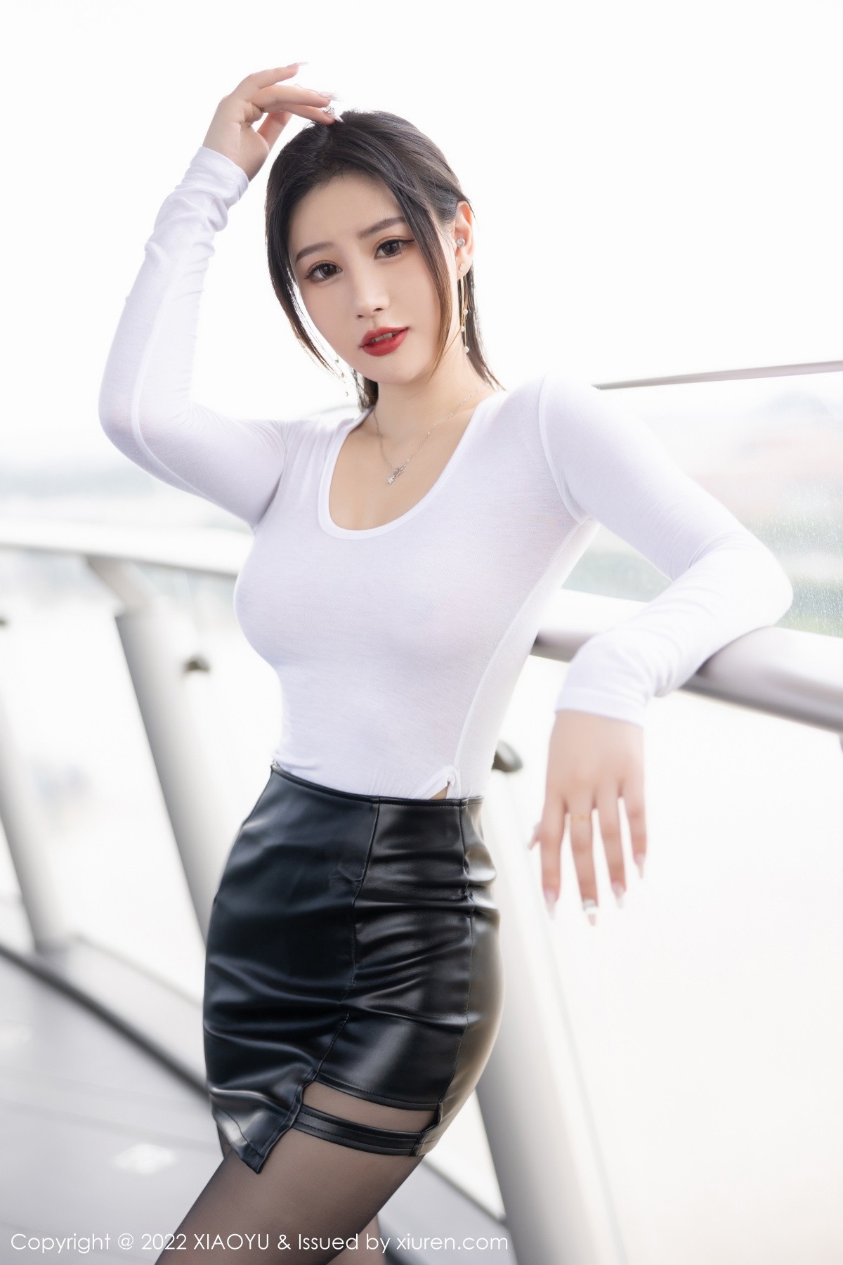 xgyw.top_[XiaoYu画语界]Vol.823_模特张欣欣私房性感真空白T配黑色皮裙露无内黑丝极致魅惑写真71P