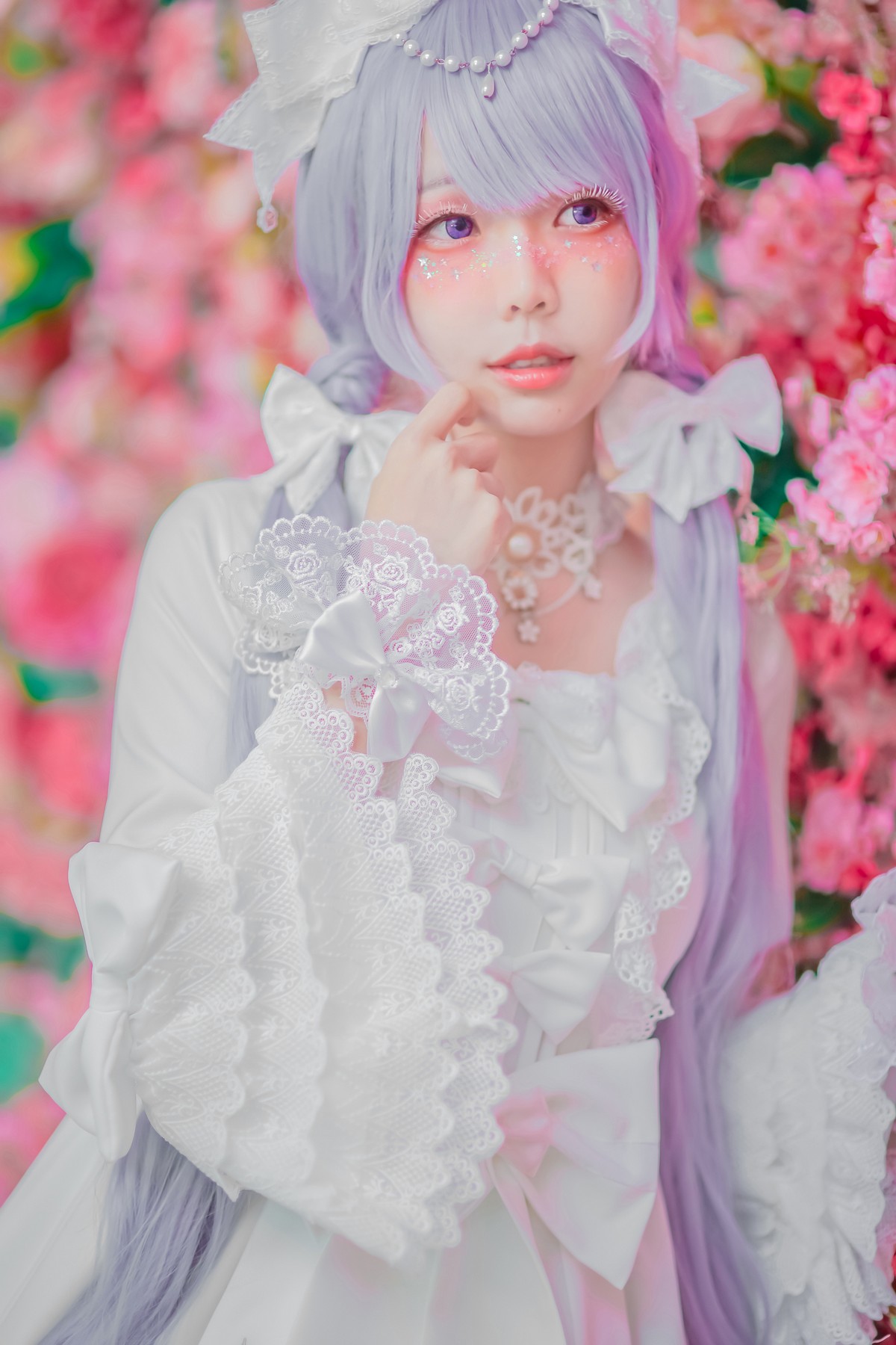 xgyw.top_Coser妹子Ely_eee双马尾辫主题户外白色JK制服 室内性感女仆装完美诱惑写真141P