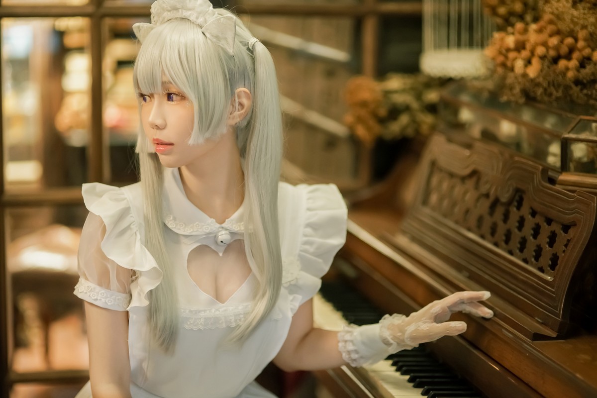 xgyw.top_Coser妹子Ely_eee双马尾辫主题户外白色JK制服 室内性感女仆装完美诱惑写真141P