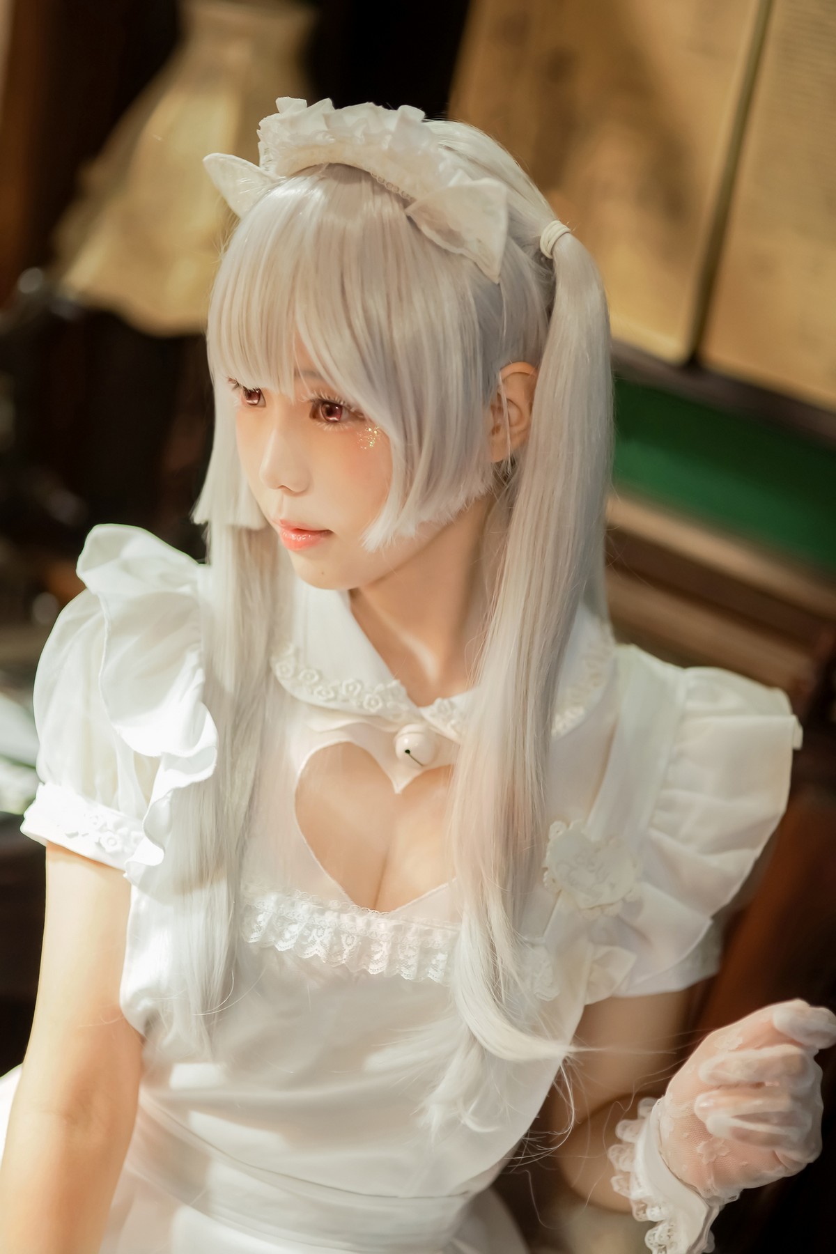 xgyw.top_Coser妹子Ely_eee双马尾辫主题户外白色JK制服 室内性感女仆装完美诱惑写真141P