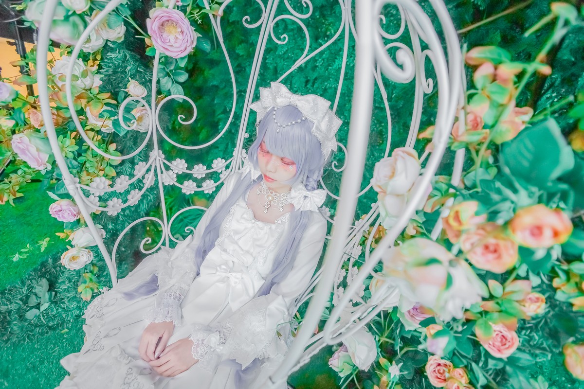 xgyw.top_Coser妹子Ely_eee双马尾辫主题户外白色JK制服 室内性感女仆装完美诱惑写真141P