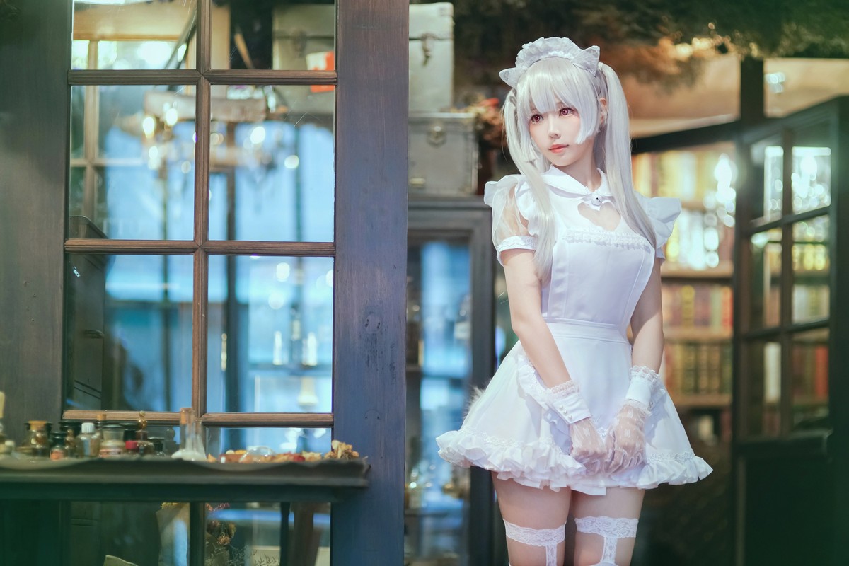 xgyw.top_Coser妹子Ely_eee双马尾辫主题户外白色JK制服 室内性感女仆装完美诱惑写真141P