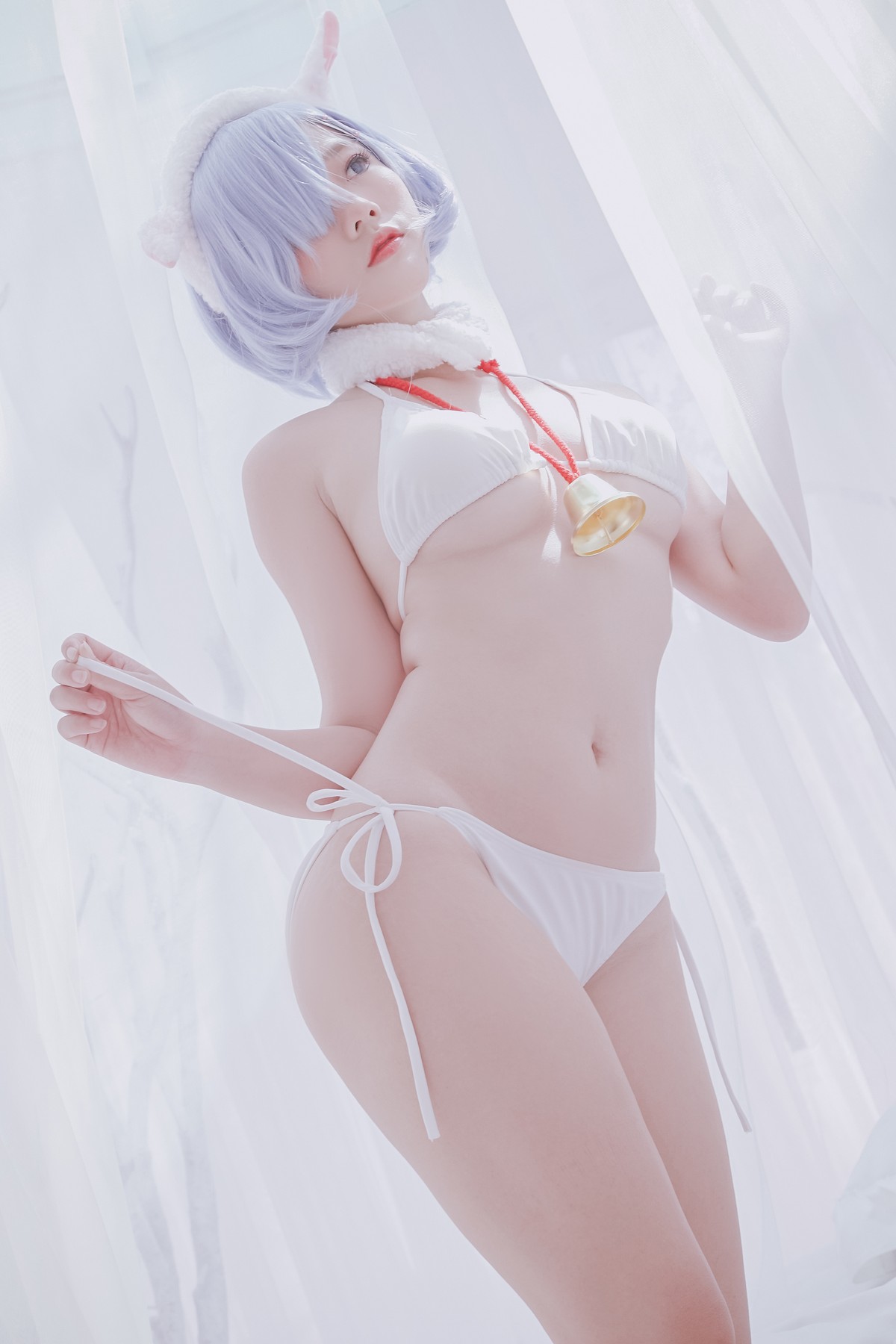xgyw.top_越南小姐姐Messie Huang-Rem the sheep主题脱纯白服饰露性感内衣诱惑写真46P