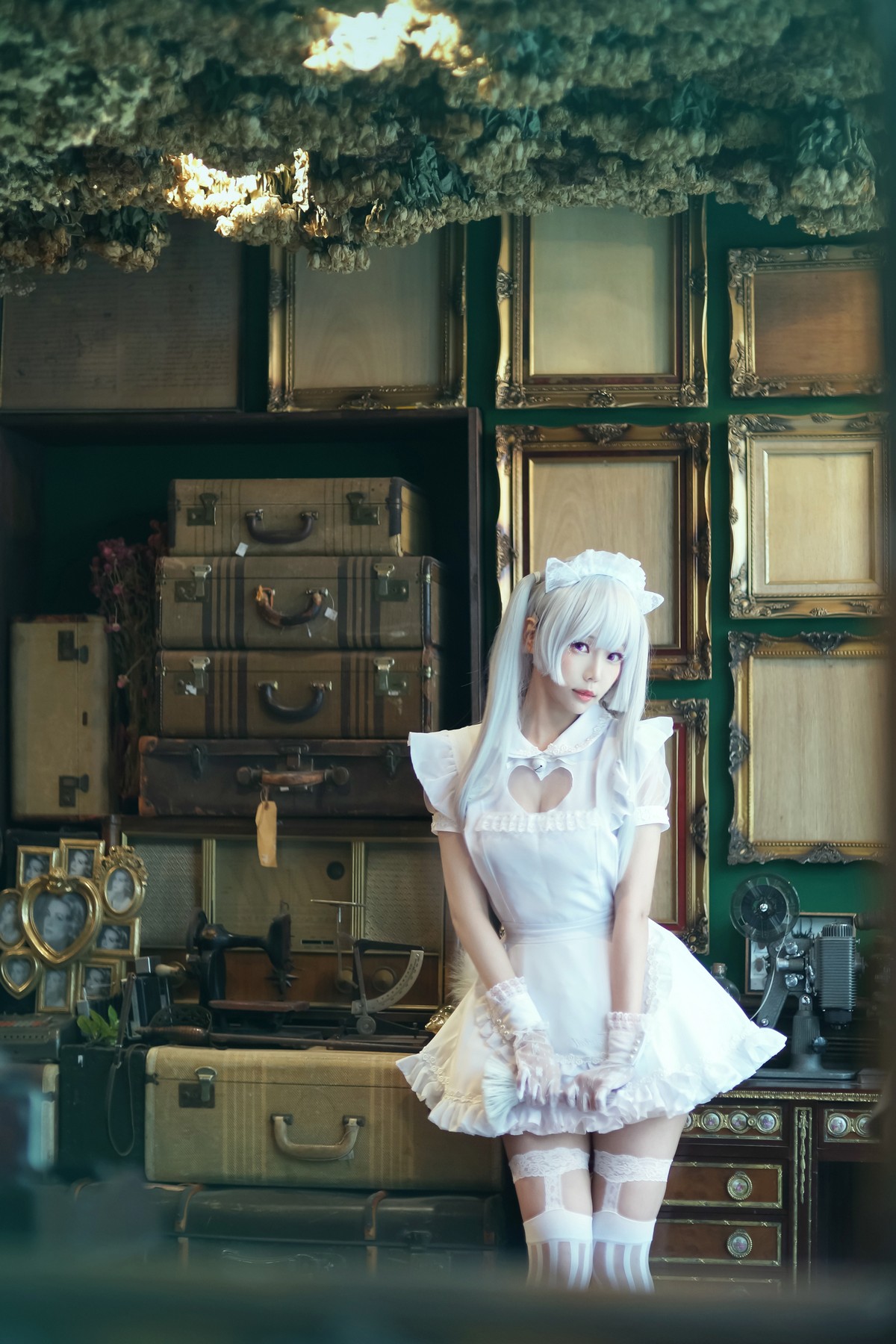 xgyw.top_Coser妹子Ely_eee双马尾辫主题户外白色JK制服 室内性感女仆装完美诱惑写真141P