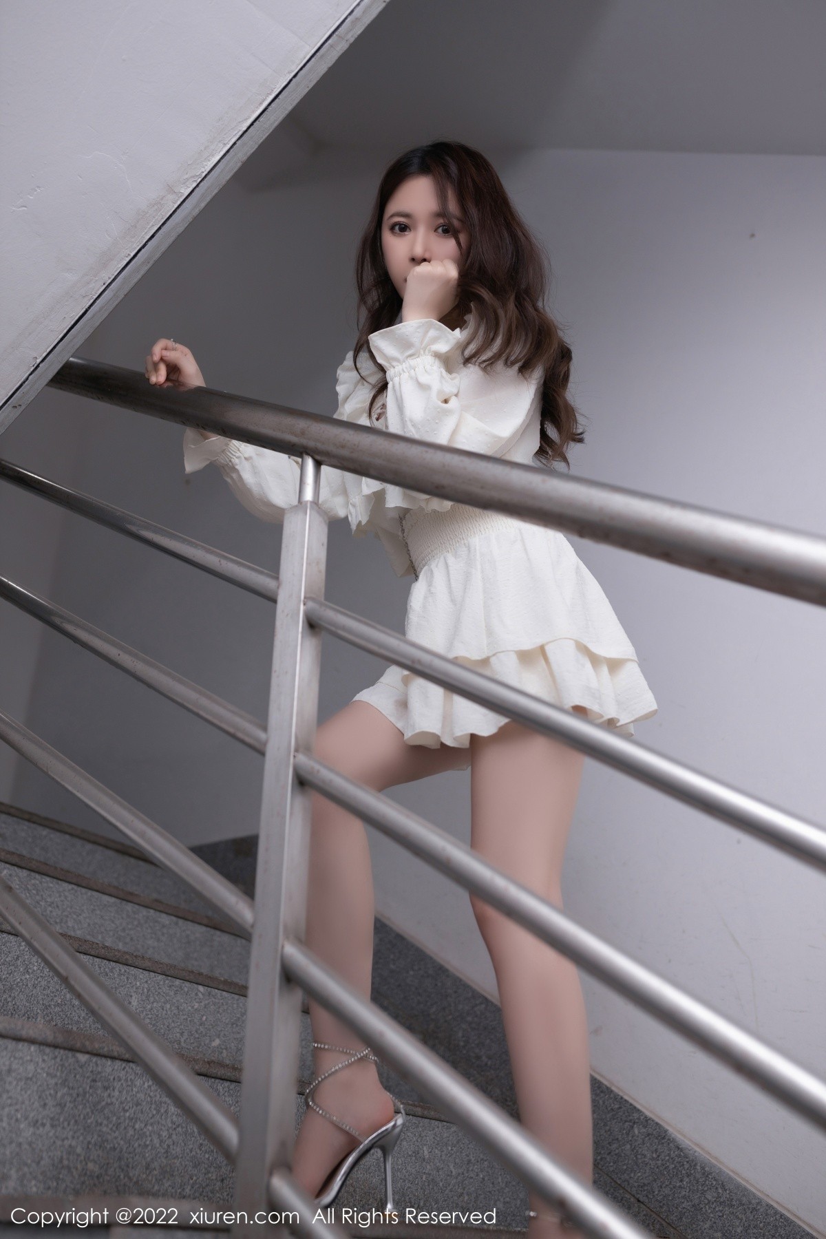xgyw.top_XiuRen第5322期_模特鱼子酱Fish云南旅拍性感白色蕾丝内衣秀曼妙身姿诱惑写真78P