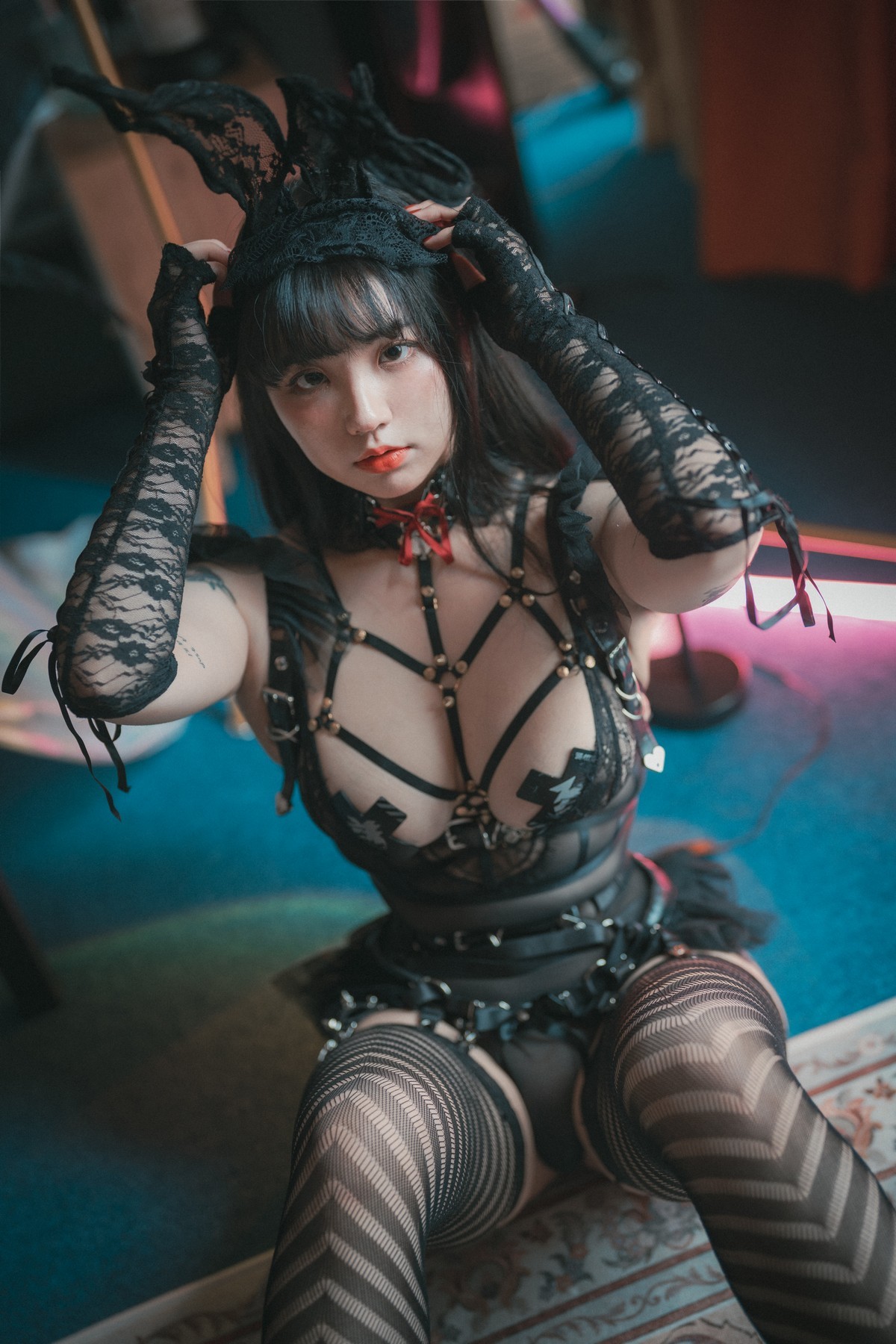 xgyw.top_[DJAWA]No.150_模特Echi_Reine des Lapins主题黑色蕾丝兔女郎露豪乳遮点诱惑写真125P