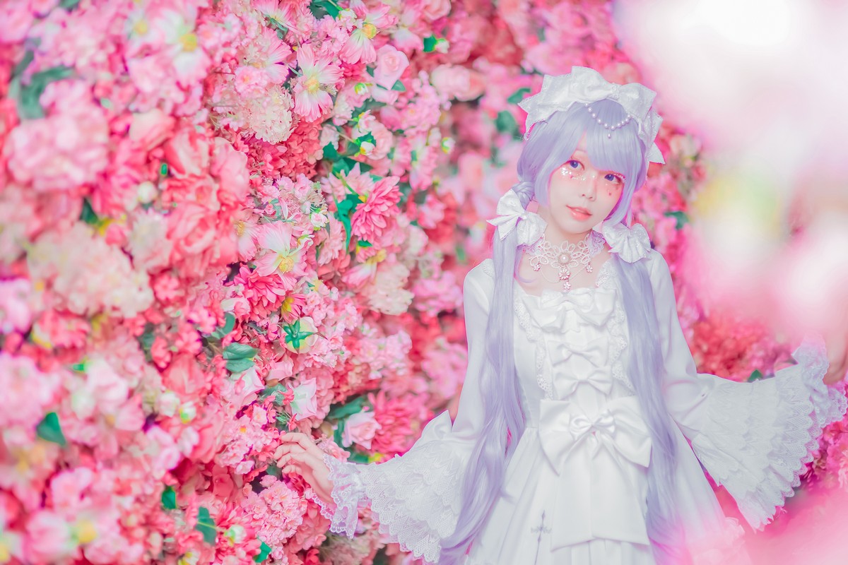 xgyw.top_Coser妹子Ely_eee双马尾辫主题户外白色JK制服 室内性感女仆装完美诱惑写真141P