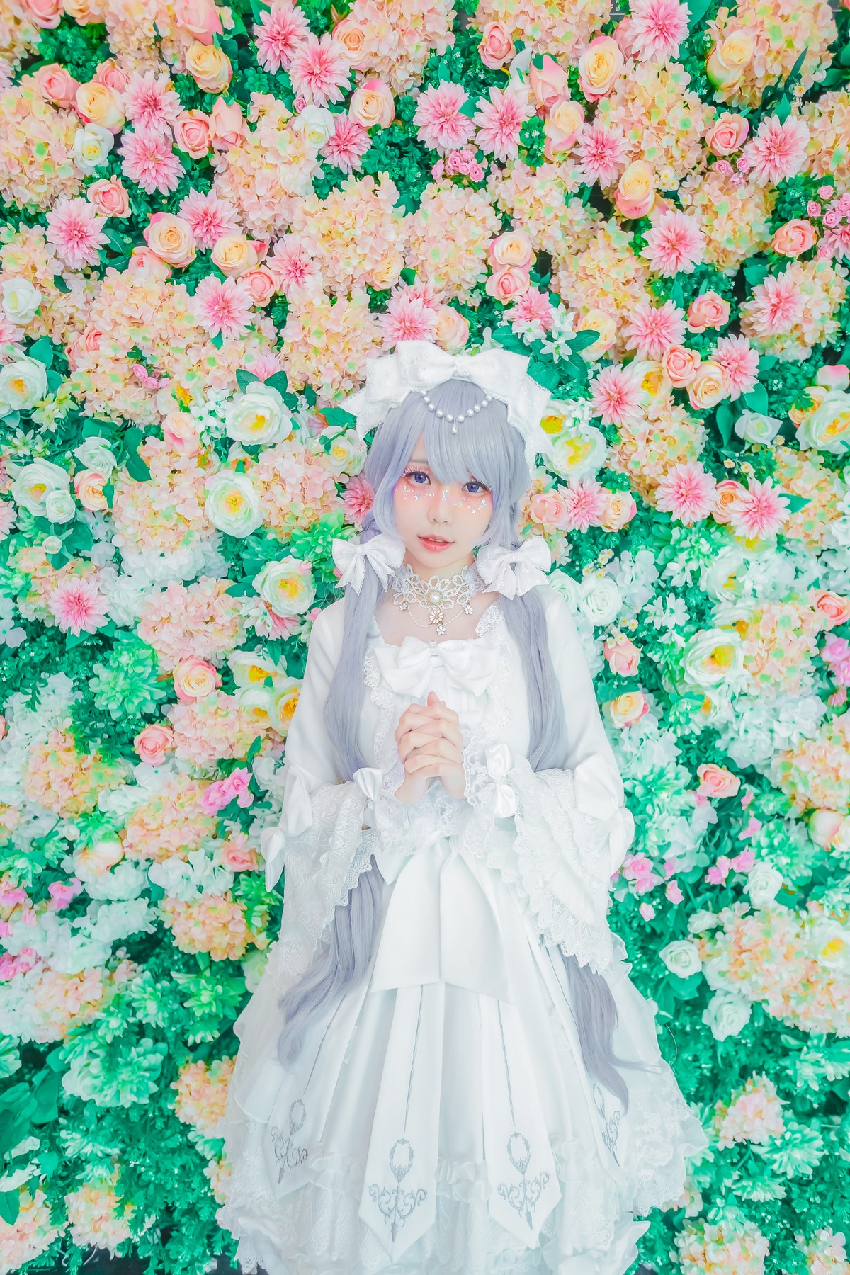 xgyw.top_Coser妹子Ely_eee双马尾辫主题户外白色JK制服 室内性感女仆装完美诱惑写真141P