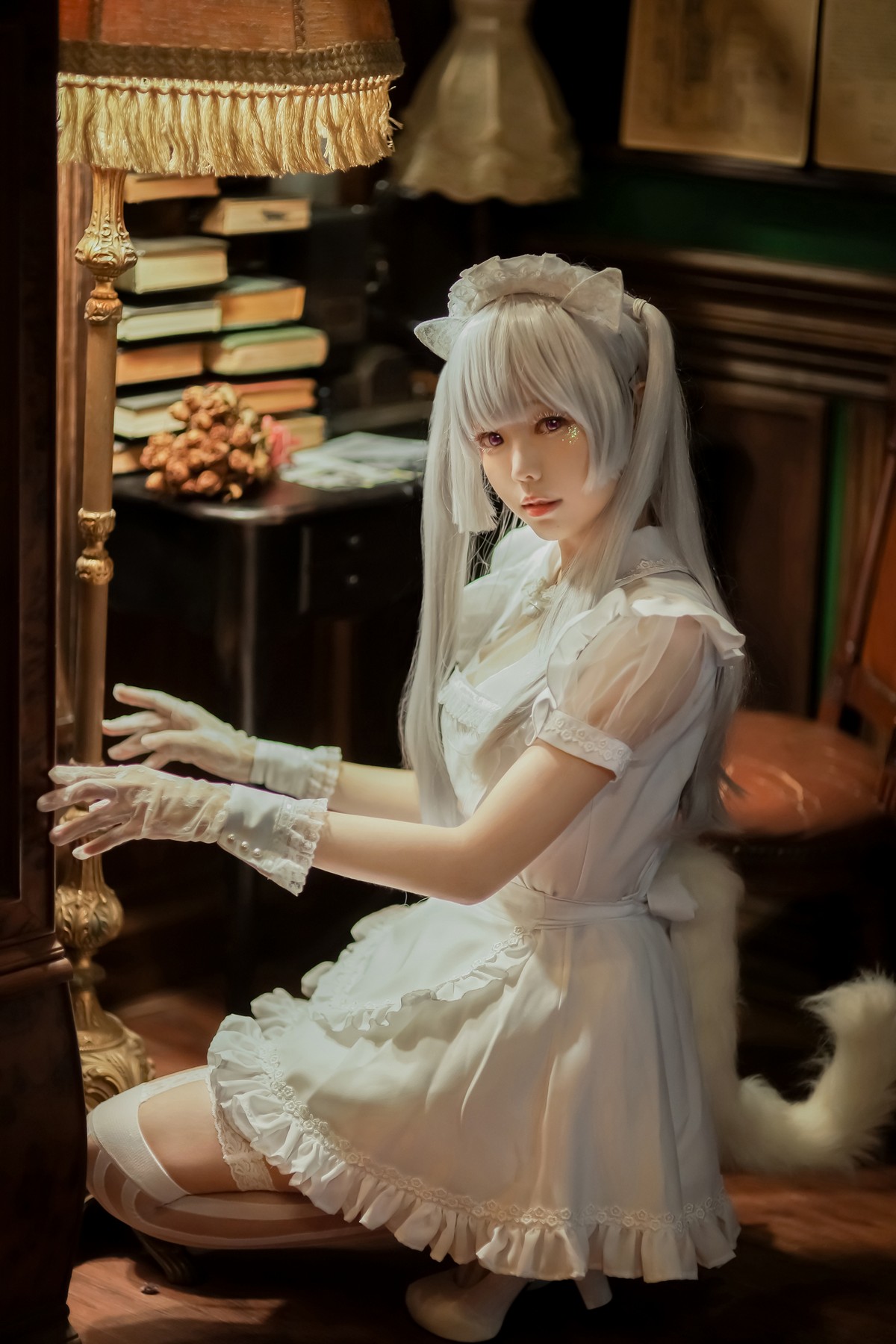 xgyw.top_Coser妹子Ely_eee双马尾辫主题户外白色JK制服 室内性感女仆装完美诱惑写真141P