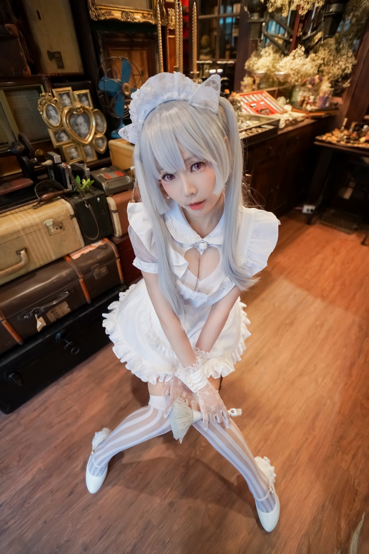 xgyw.top_Coser妹子Ely_eee双马尾辫主题户外白色JK制服 室内性感女仆装完美诱惑写真141P