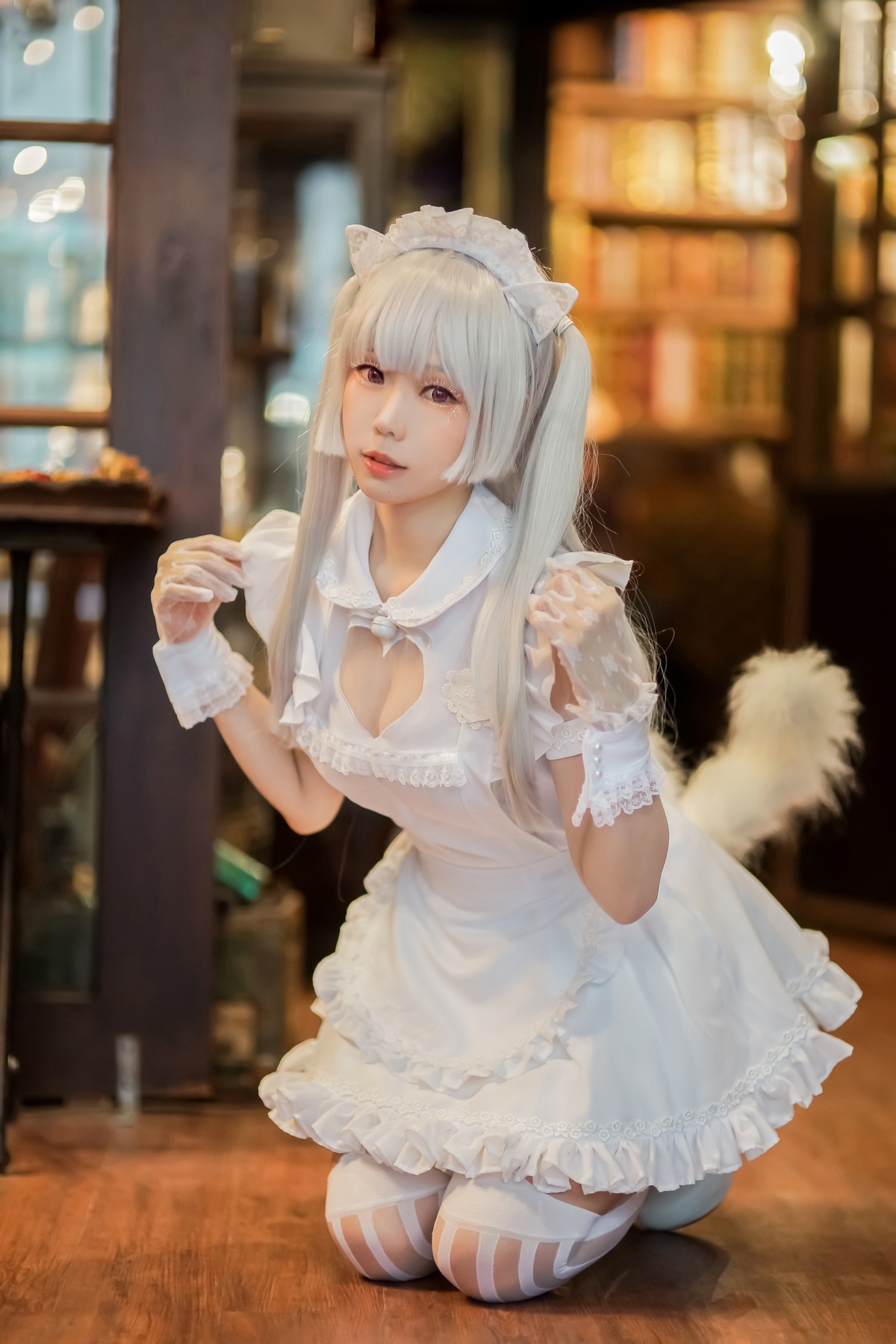 xgyw.top_Coser妹子Ely_eee双马尾辫主题户外白色JK制服 室内性感女仆装完美诱惑写真141P