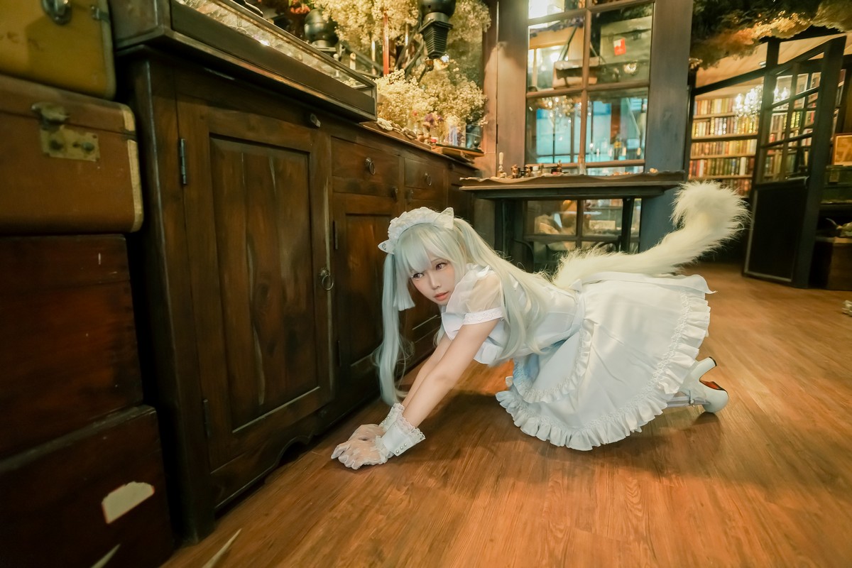 xgyw.top_Coser妹子Ely_eee双马尾辫主题户外白色JK制服 室内性感女仆装完美诱惑写真141P