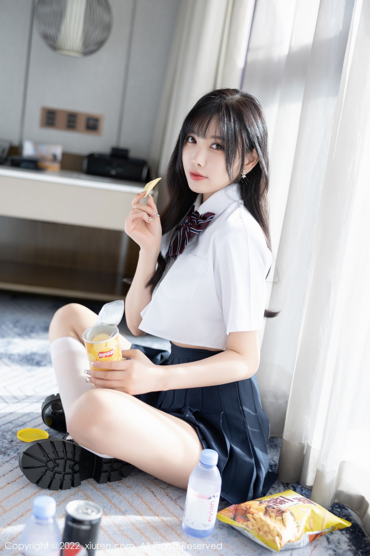 xgyw.top_XiuRen第5338期_女神杨晨晨Yome清爽学妹制服露蕾丝内衣秀完美身材诱惑写真82P
