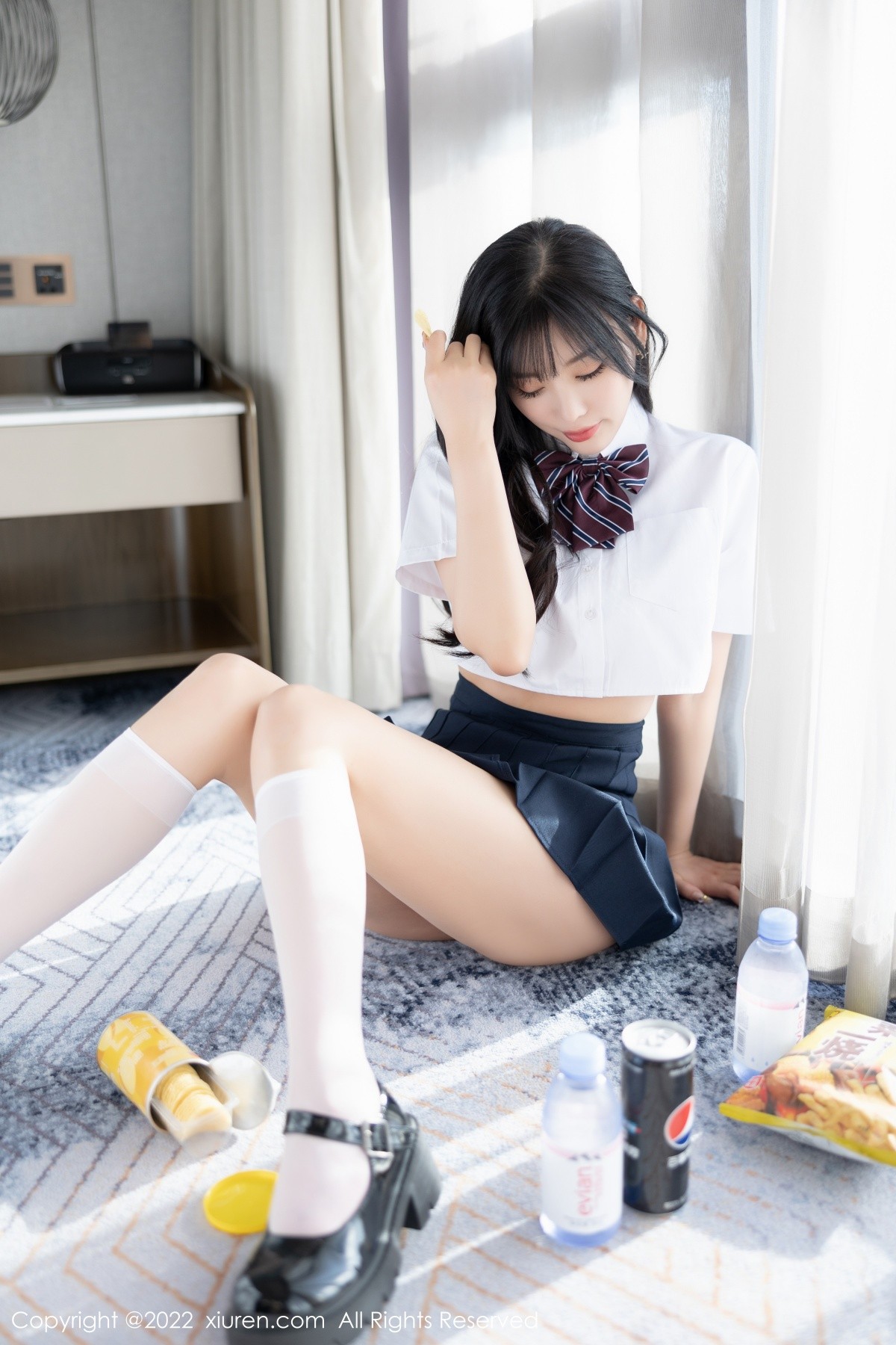 xgyw.top_XiuRen第5338期_女神杨晨晨Yome清爽学妹制服露蕾丝内衣秀完美身材诱惑写真82P