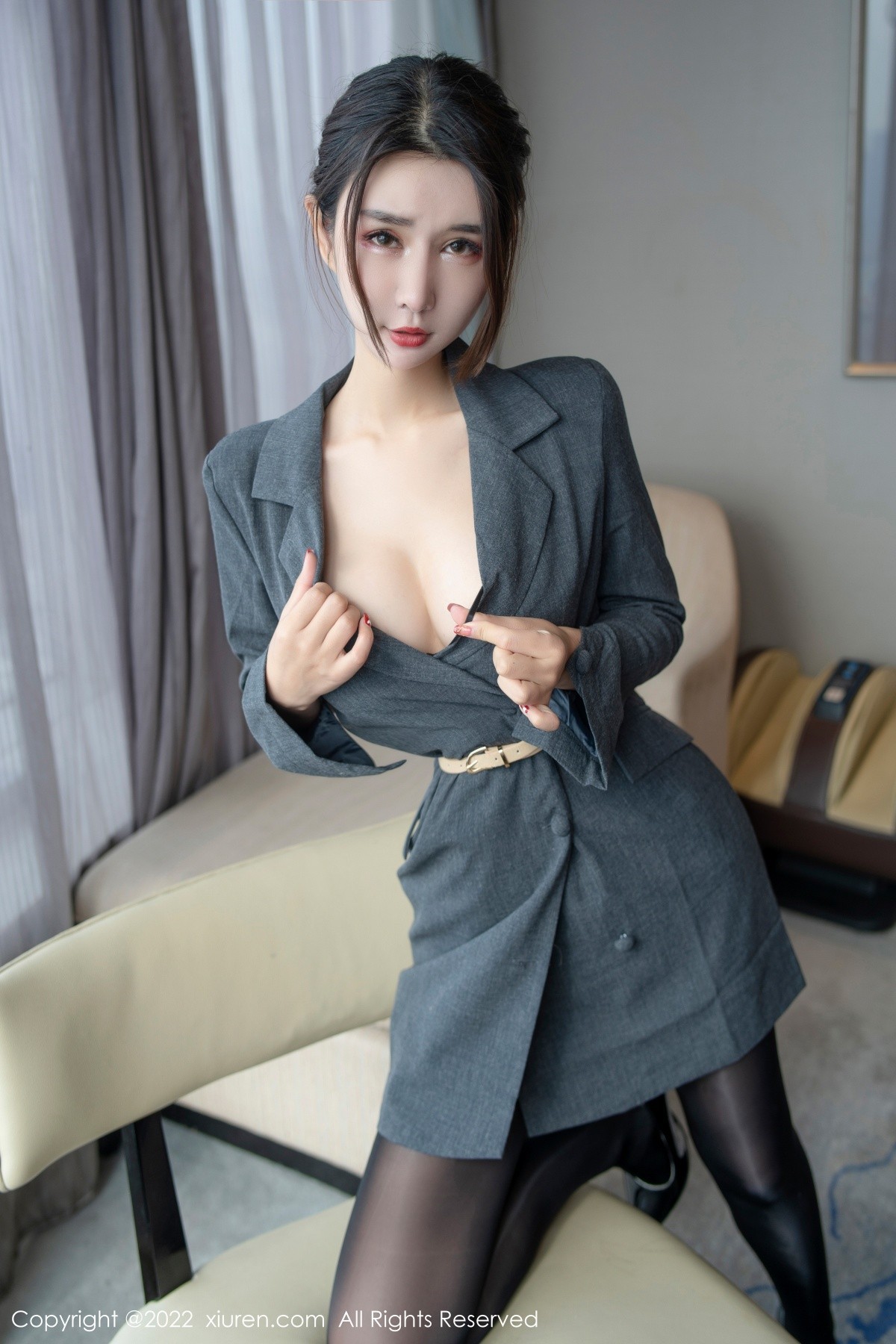 xgyw.top_XiuRen第5332期_模特夏沫沫tifa私房半脱露黑色连体丝袜秀完美身材撩人诱惑写真66P