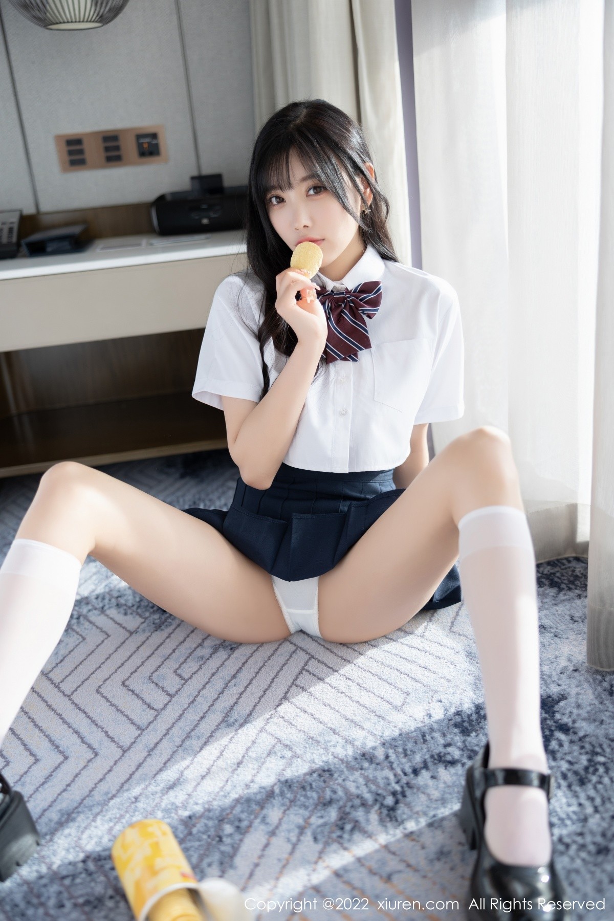 xgyw.top_XiuRen第5338期_女神杨晨晨Yome清爽学妹制服露蕾丝内衣秀完美身材诱惑写真82P
