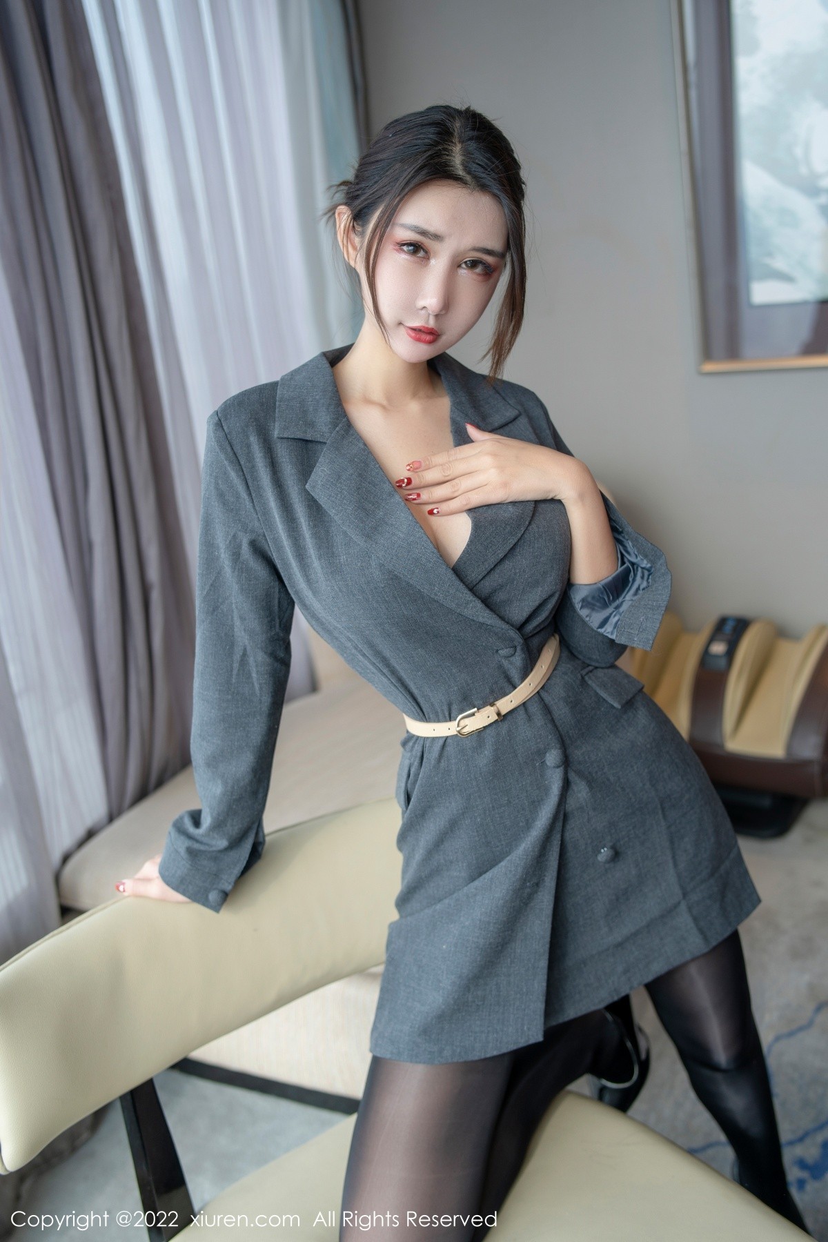 xgyw.top_XiuRen第5332期_模特夏沫沫tifa私房半脱露黑色连体丝袜秀完美身材撩人诱惑写真66P