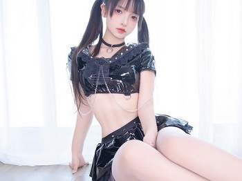 小妹美校花楽坂真冬课后辅导主题私人性感黑色皮质服饰配灰丝吊袜骚扰写真75P
