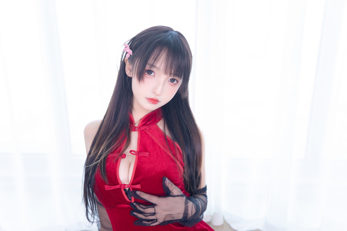 xgyw.top_萝莉美女神楽坂真冬甜蜜皮鞭主题私房性感红色旗袍配黑丝吊袜极致魅惑写真75P