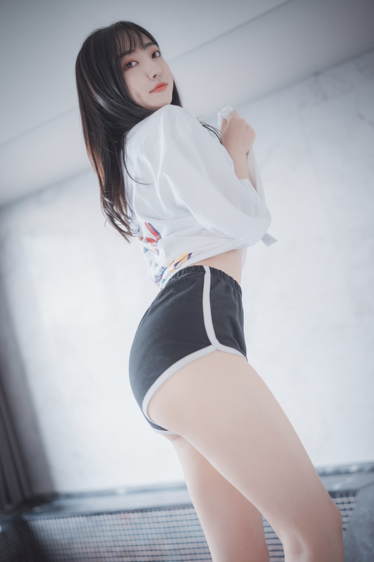 xgyw.top_[DJAWA]No.152_模特Hanari_Snow Cat主题私房床上性感白色内衣配白丝袜诱惑写真119P