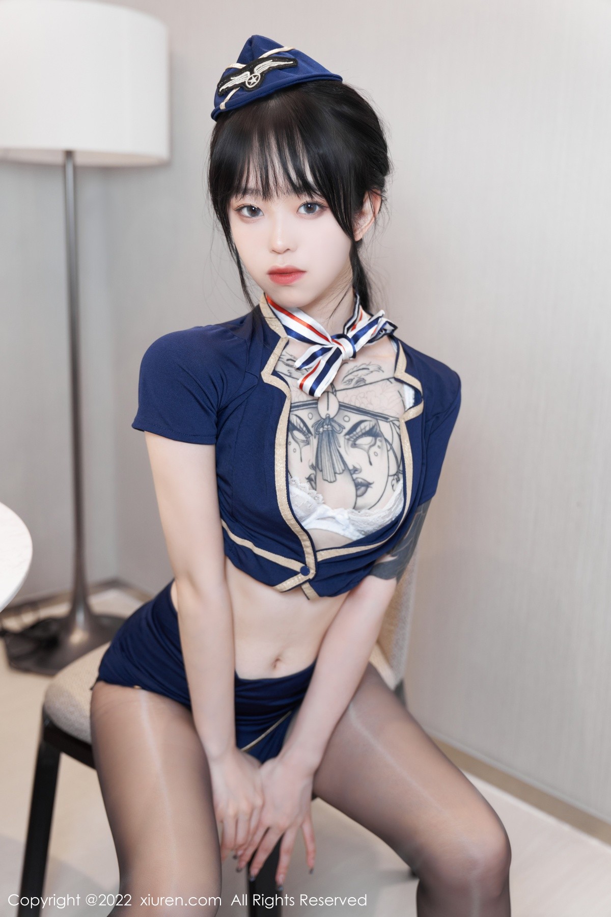 xgyw.top_[XiuRen秀人网]No.5352_模特奶瓶脱性感蓝色服饰露白色蕾丝内衣超薄黑丝撩人诱惑写真60P