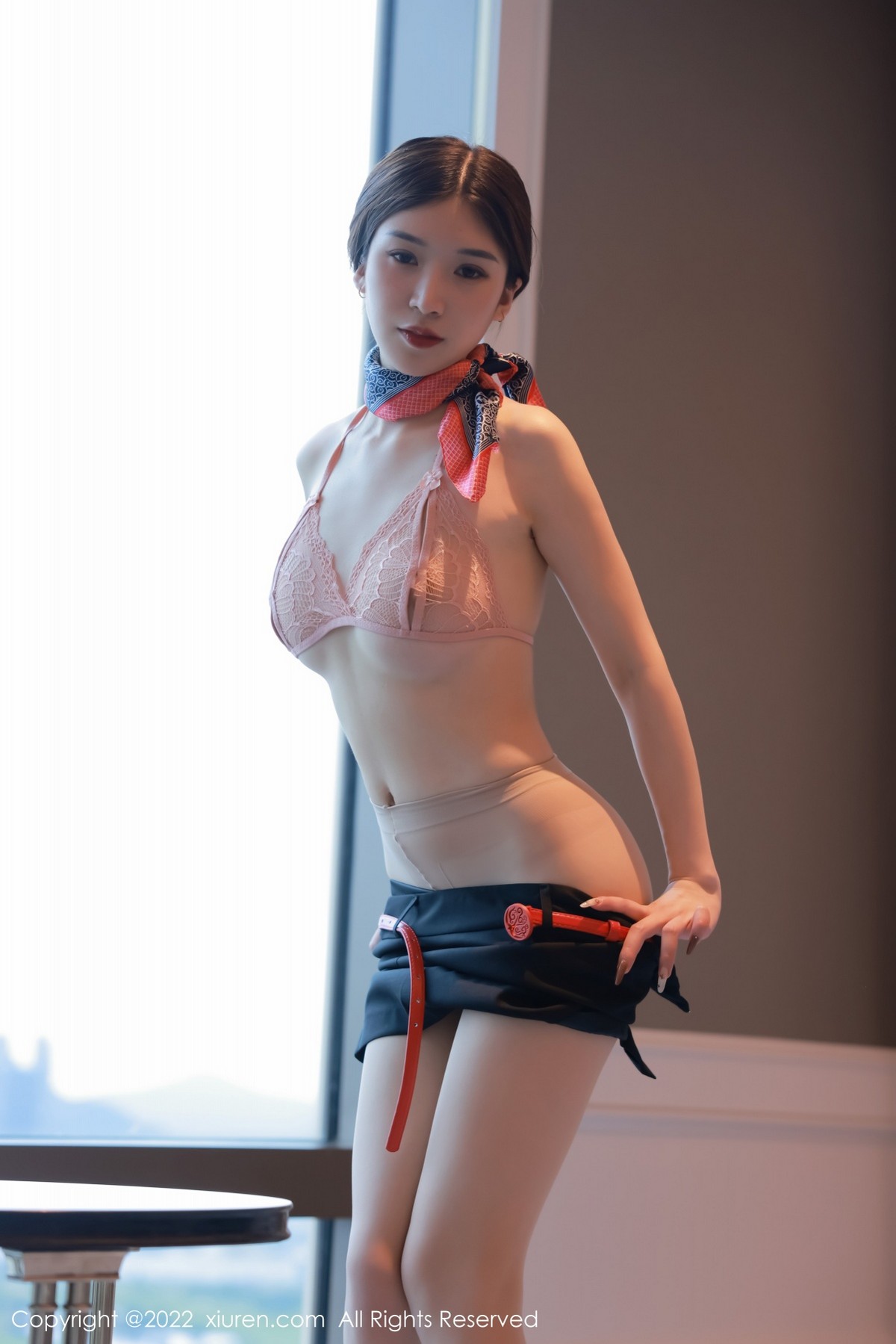 xgyw.top_[XiuRen秀人网]No.5349_模特hebe韩心雨澳门旅拍空姐制服露蕾丝内衣超薄肉丝诱惑写真56P
