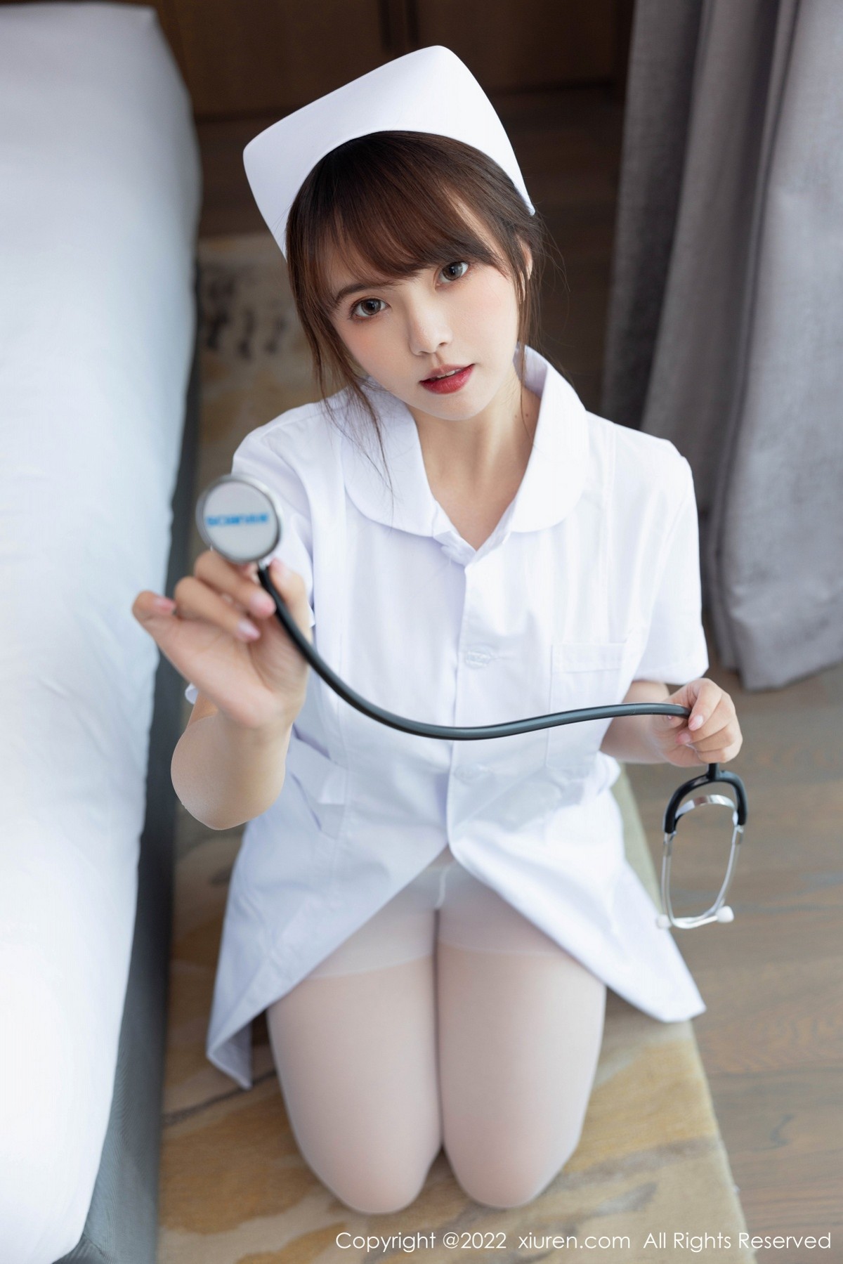 xgyw.top_[XiuRen秀人网]No.5353_模特张思允Nice性感白色护士服饰配超薄无内肉丝惹火诱惑写真60P