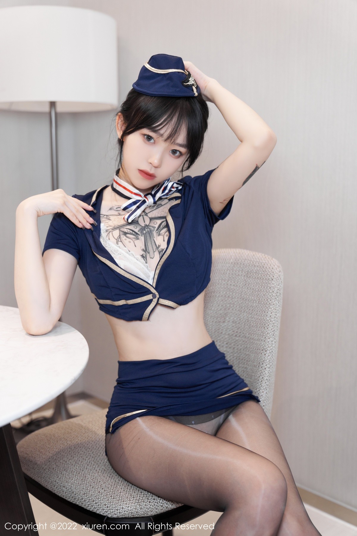 xgyw.top_[XiuRen秀人网]No.5352_模特奶瓶脱性感蓝色服饰露白色蕾丝内衣超薄黑丝撩人诱惑写真60P