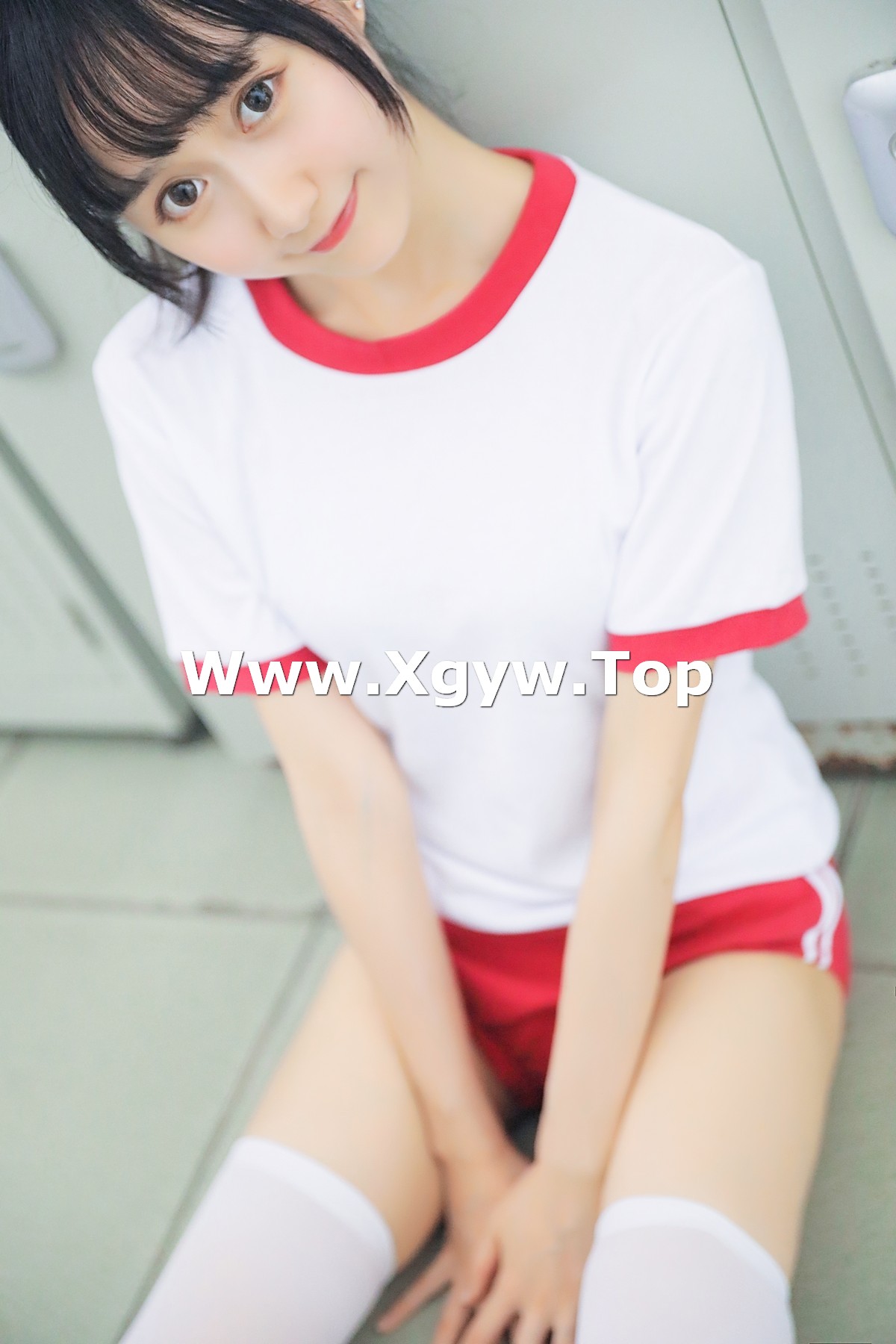 xgyw.top_萌系小姐姐木绵绵OwO上体育课啦主题户外性感学妹JK 体育课运动服迷人写真59P