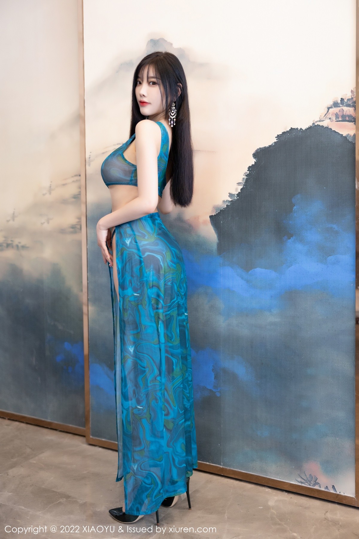 xgyw.top_[XiaoYu画语界]Vol.831_女神杨晨晨Yome心愿旅拍户外 室内蓝色轻透飘裙完美诱惑写真73P