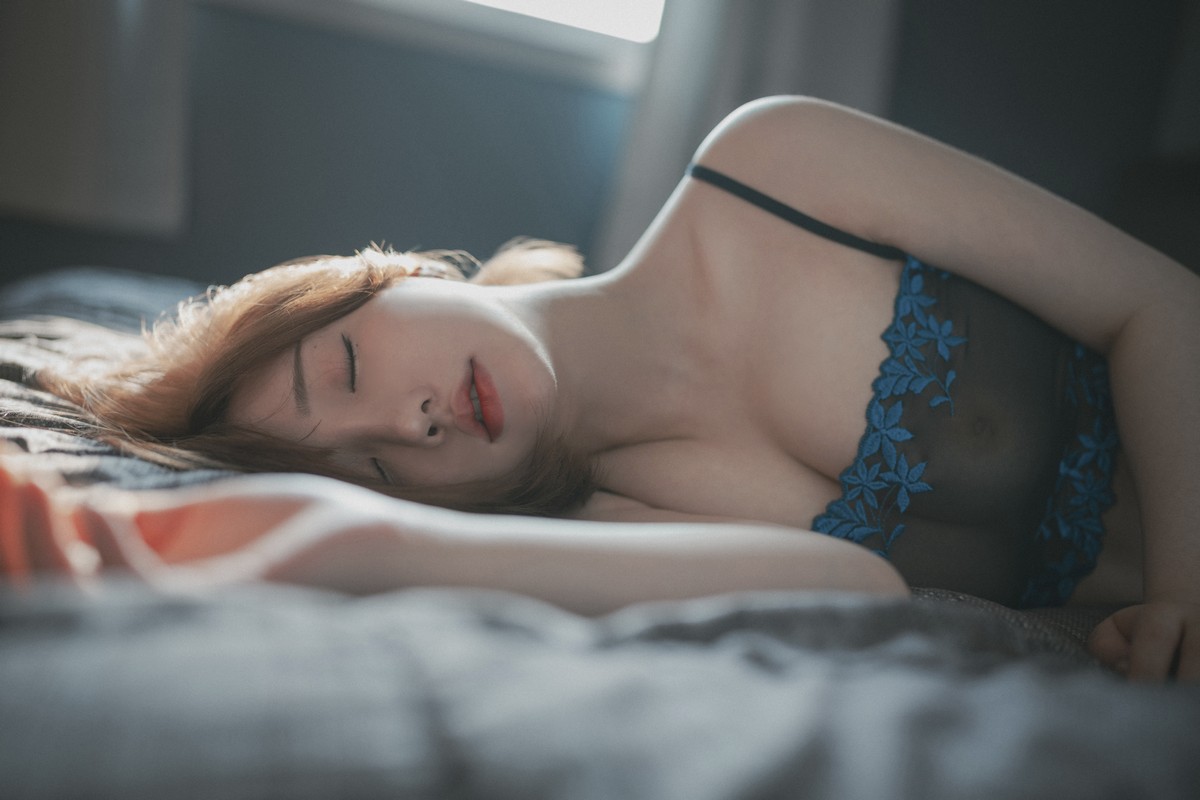 xgyw.top_[DJAWA]No.154_模特Yeeun_Staycation主题性感粉色吊带 透视内衣惹火诱惑写真75P