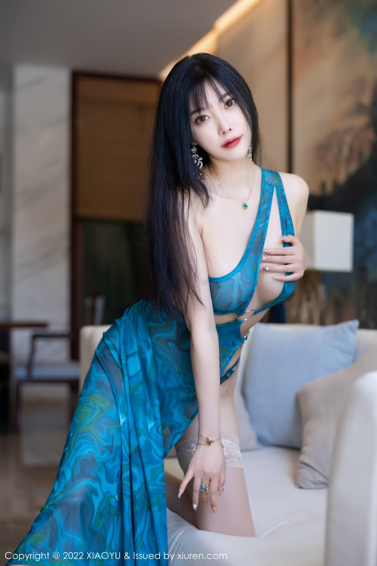 xgyw.top_[XiaoYu画语界]Vol.831_女神杨晨晨Yome心愿旅拍户外 室内蓝色轻透飘裙完美诱惑写真73P