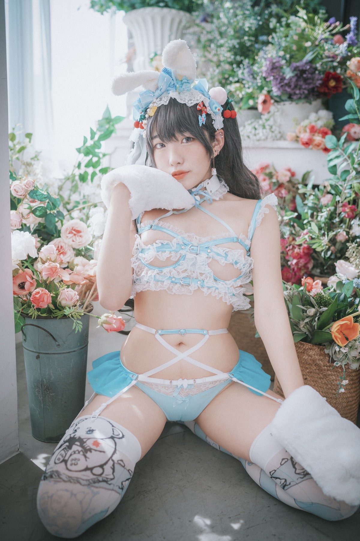 xgyw.top_[DJAWA]No.157_模特Sonson_Turquoise Bunny主题性感兔女郎服饰配白丝吊袜诱惑写真51P