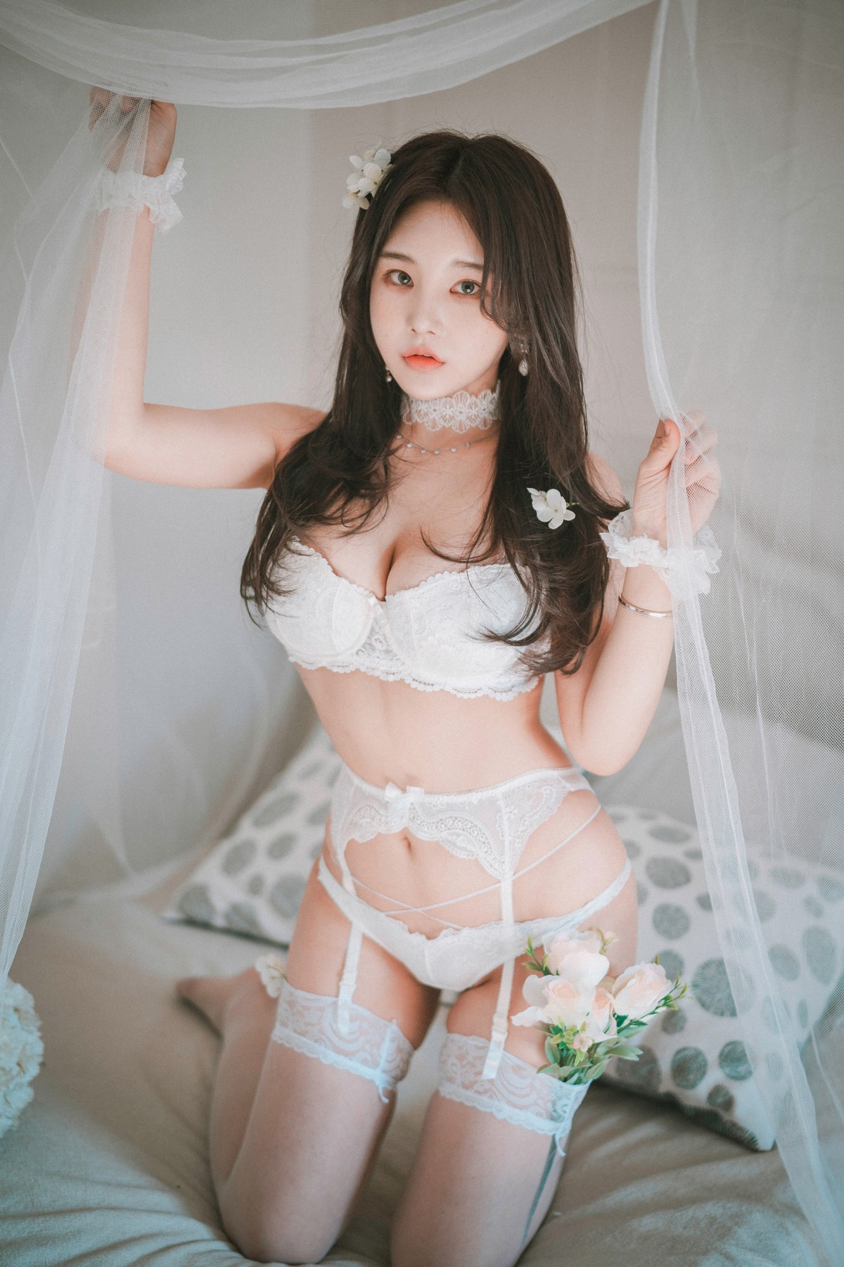 xgyw.top_[DJAWA]No.158_模特ZZYuri_Alluring White主题性感白色内衣配蕾丝吊袜诱惑写真44P