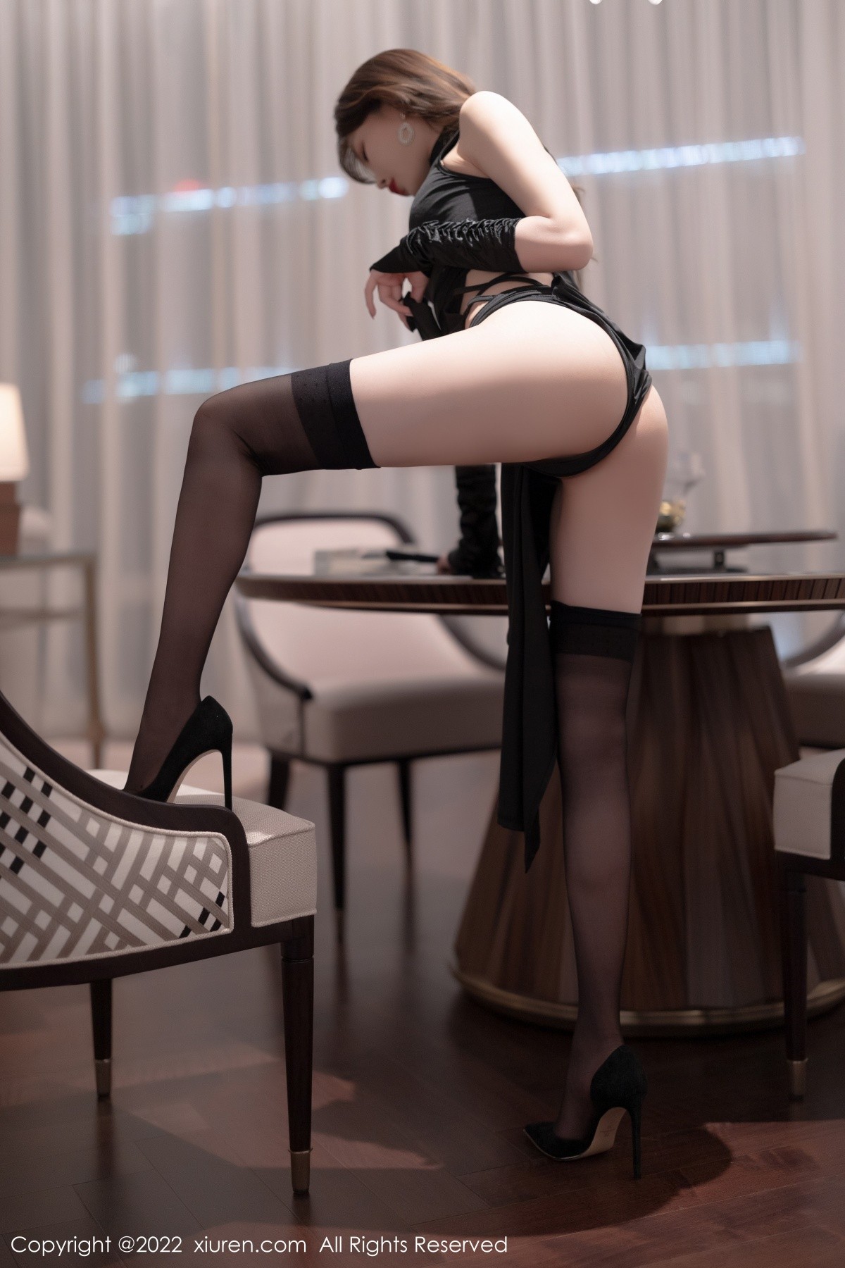 xgyw.top_XiuRen第5374期_女神徐莉芝Booty厦门旅拍黑色轻透情趣内衣秀完美身材诱惑写真100P