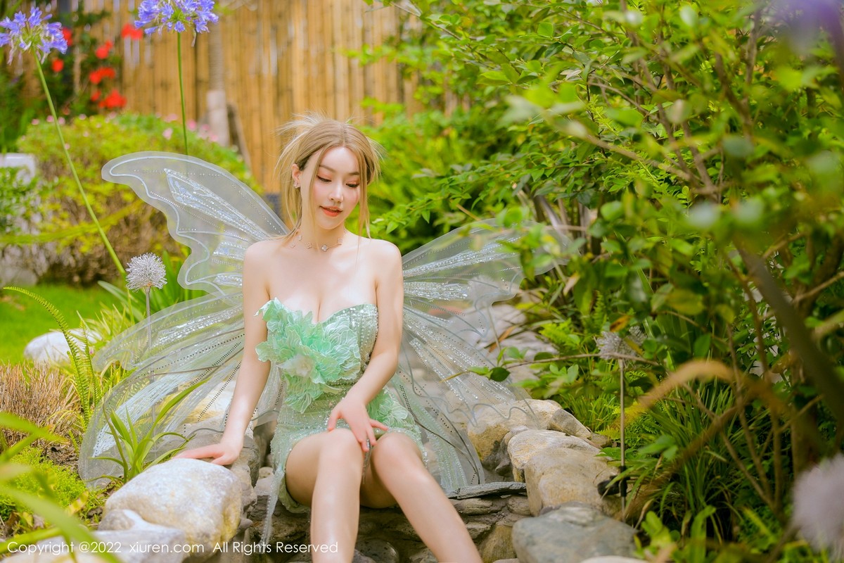 xgyw.top_XiuRen第5382期_女神朱可儿Flora大理旅拍绿色精灵服饰低胸秀傲人豪乳诱惑写真68P