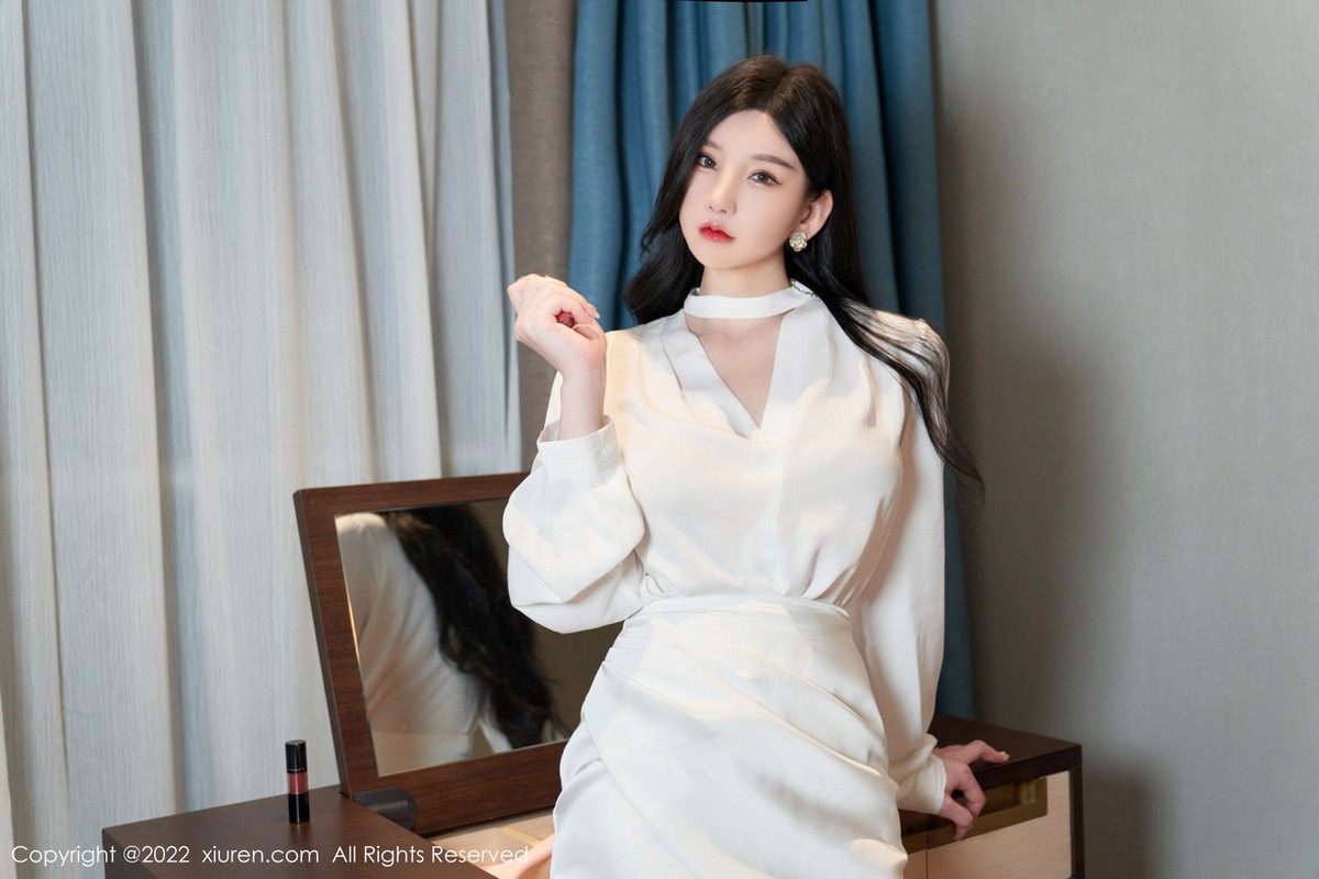 xgyw.top_XiuRen第5381期_女神周于希Sally私房简约白色服半脱露蕾丝内裤秀翘臀诱惑写真77P