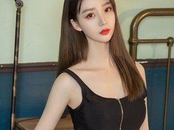 [Ugirls爱极品]No.2381_车模徐肉肉私人性感JK工作服 唐风中式秀完美身材骚扰写真35P