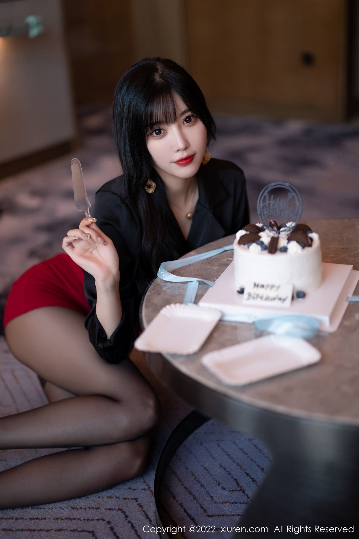 xgyw.top_XiuRen第5390期_女神杨晨晨Yome半脱露轻透蕾丝内衣配超薄无内黑丝诱惑写真82P