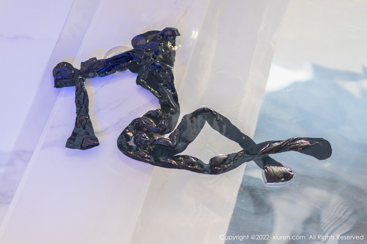xgyw.top_XiuRen第5388期_女神刘钰儿私房黑色网纱服配性感情趣内衣秀惹火身材诱惑写真82P