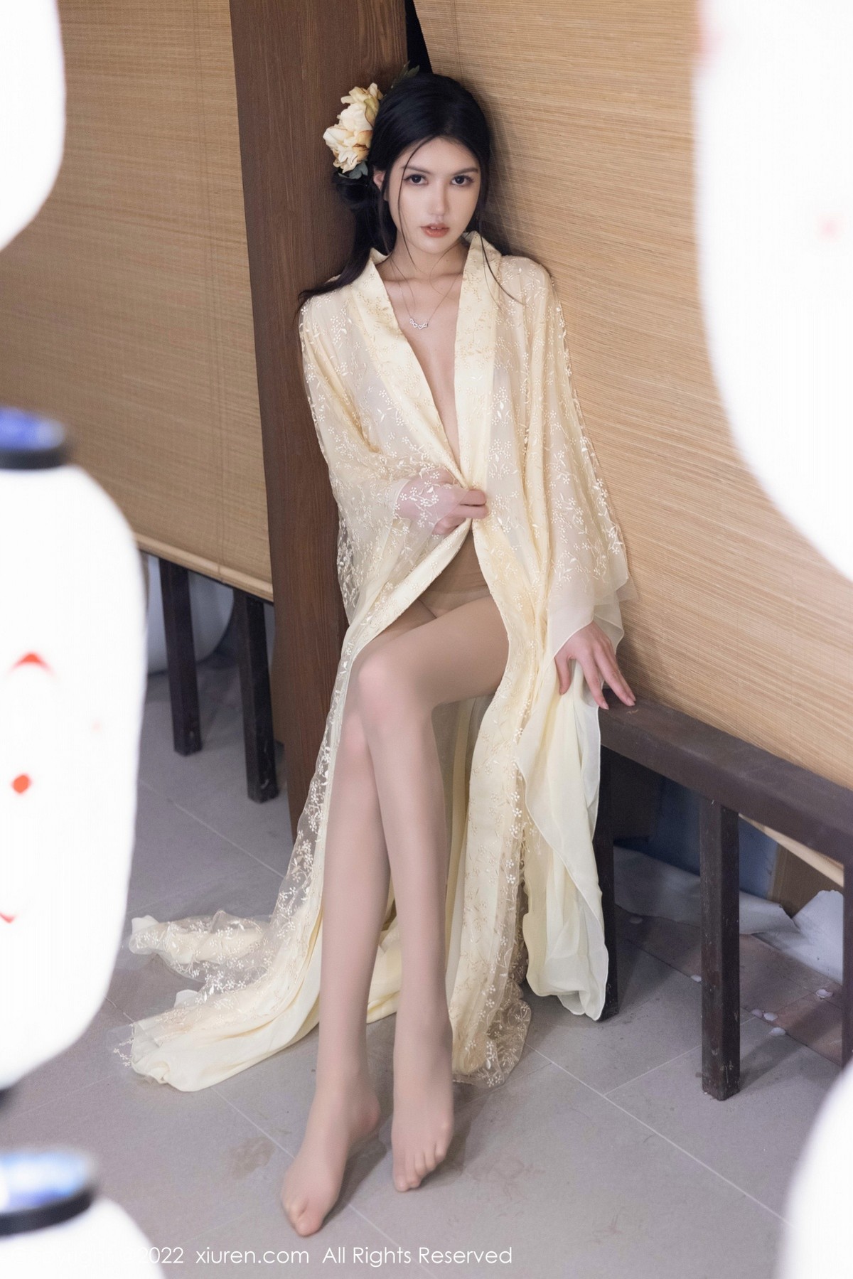 xgyw.top_XiuRen第5387期_模特媛媛酱belle淡黄轻透古装服配超薄肉丝秀惹火身材诱惑写真60P