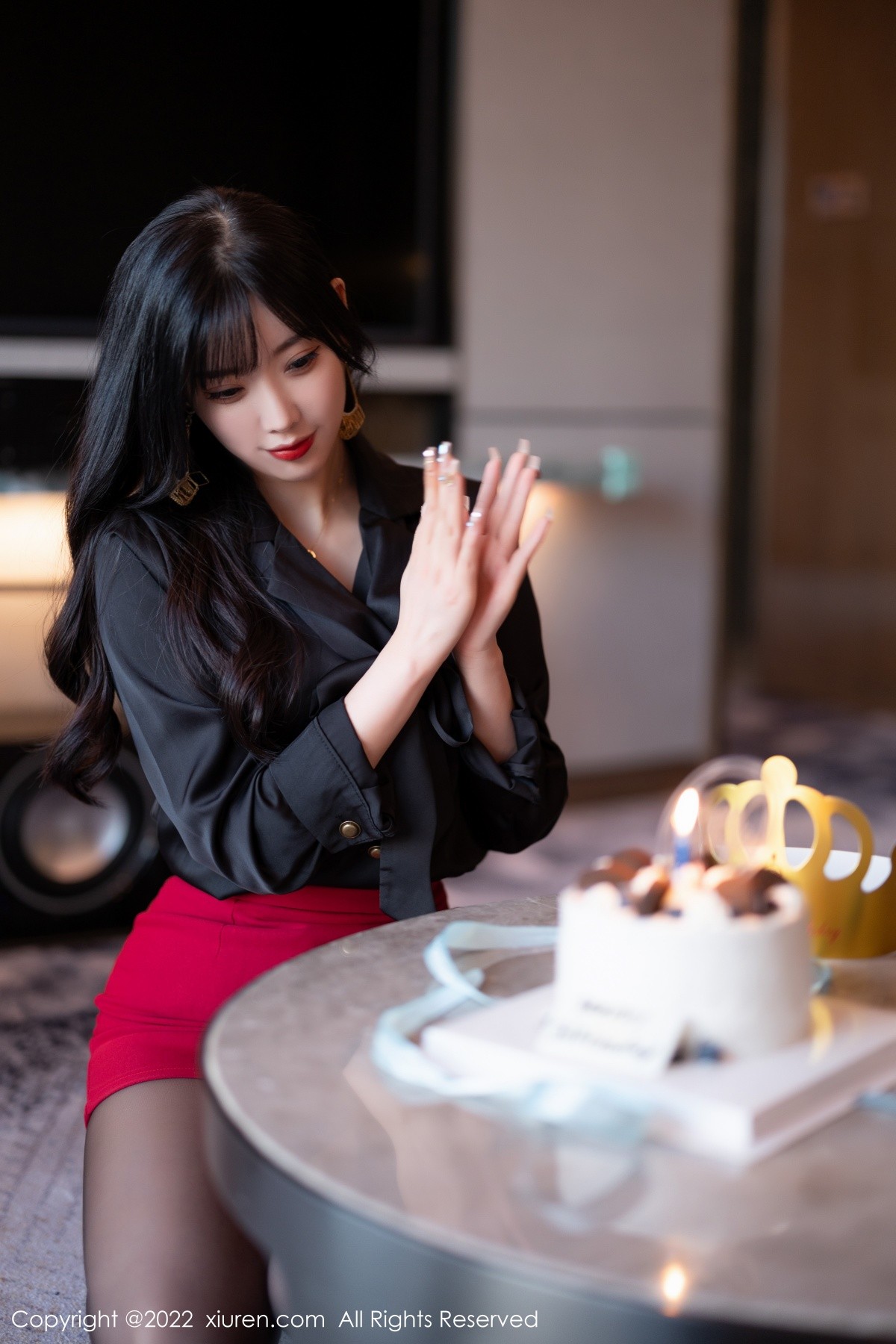 xgyw.top_XiuRen第5390期_女神杨晨晨Yome半脱露轻透蕾丝内衣配超薄无内黑丝诱惑写真82P