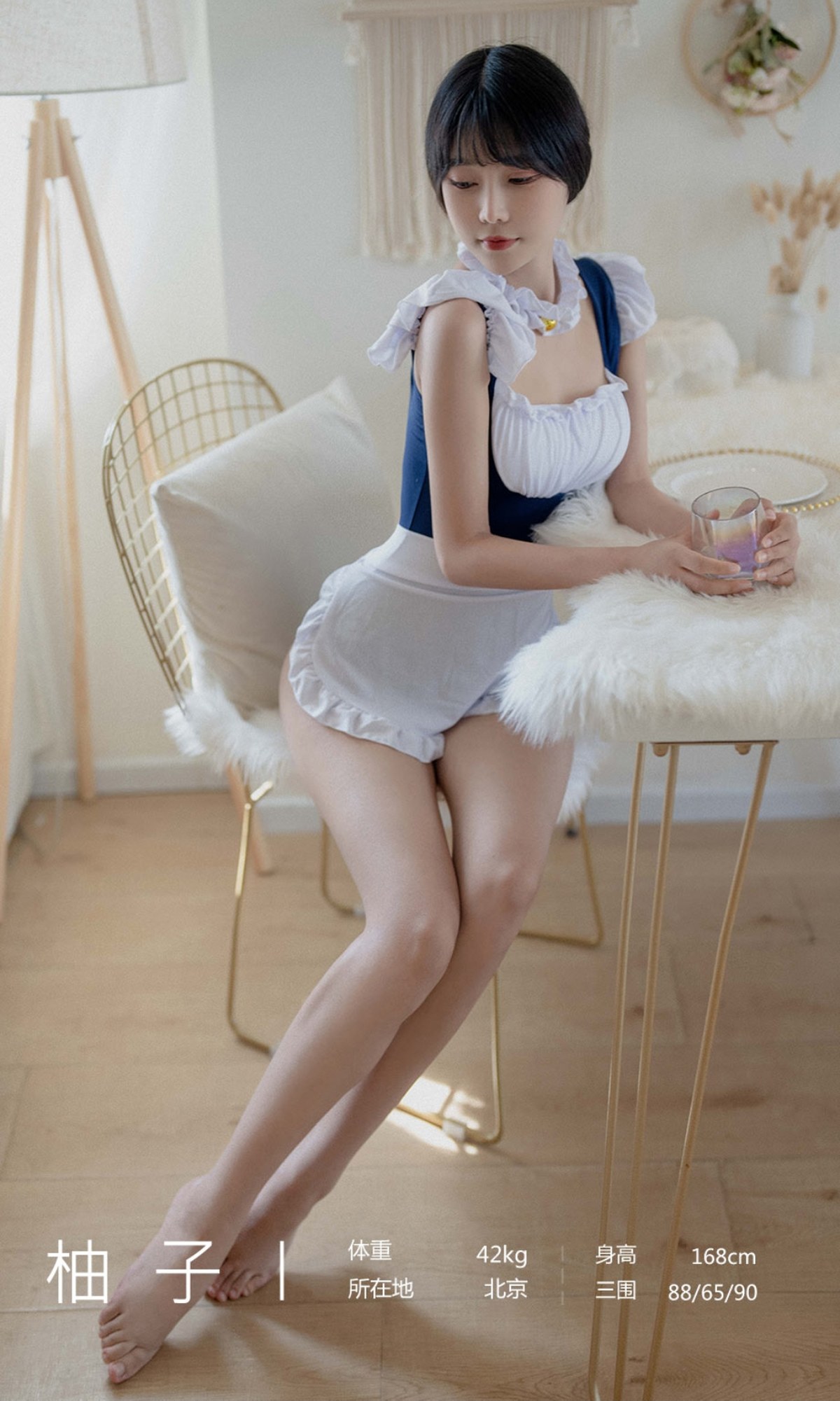 xgyw.top_[Ugirls爱尤物]No.2388_模特柚子私房性感高叉连体女仆装秀完美身材迷人诱惑写真35P