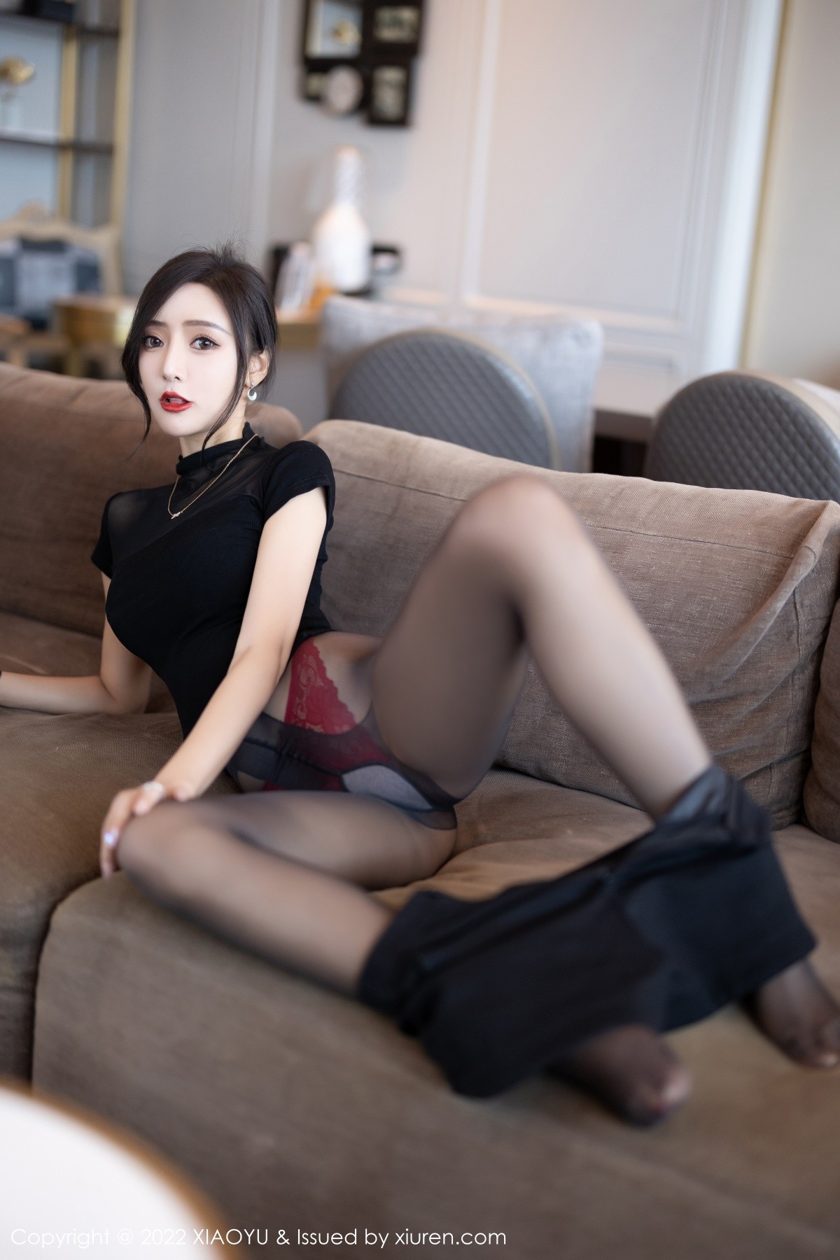 xgyw.top_[XiaoYu画语界]Vol.837_女神王馨瑶yanni脱黑色轻透服露性感红色蕾丝内衣迷人诱惑写真83P